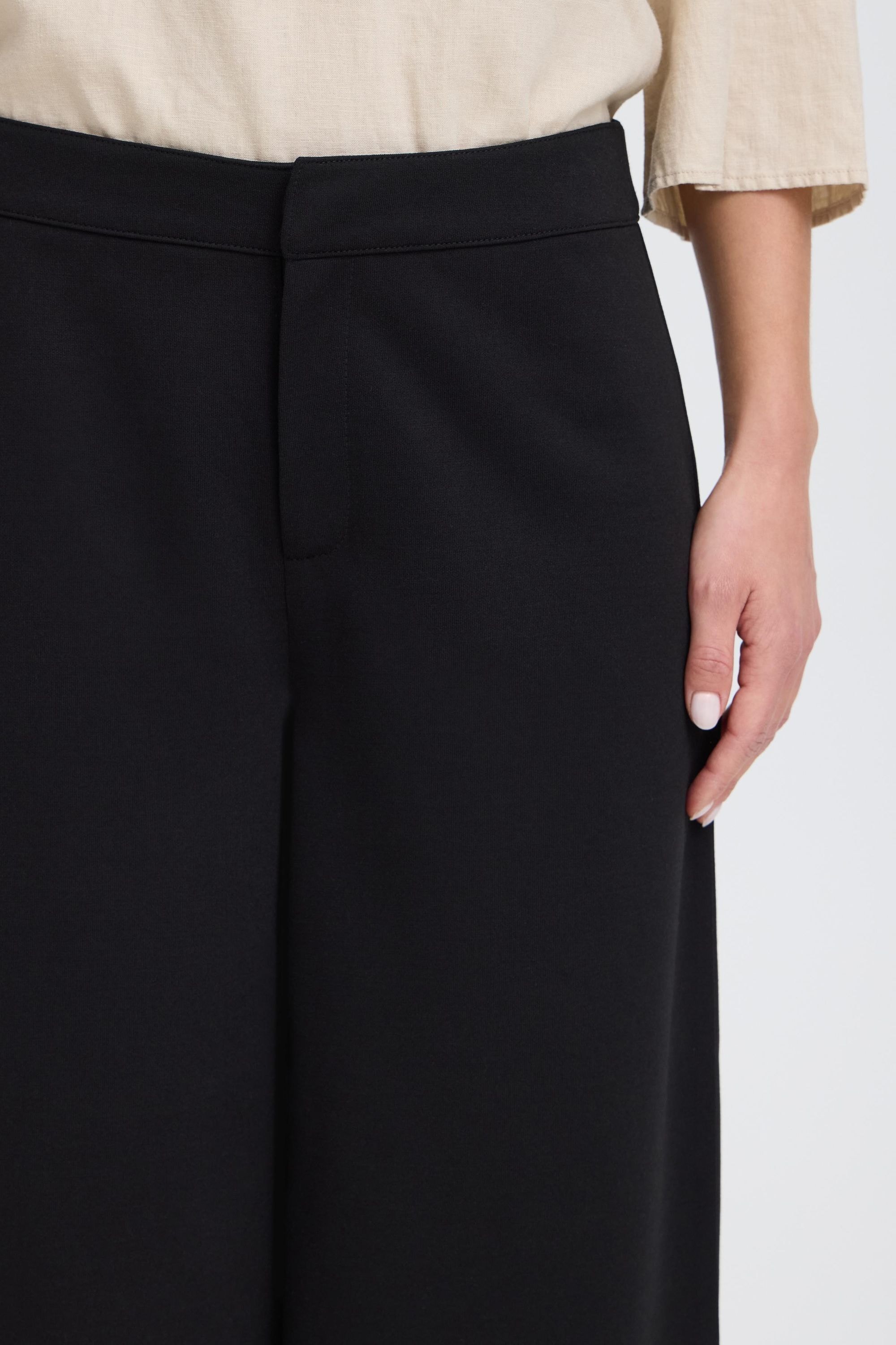 OXMO Shorts »Shorts OXNTanja«