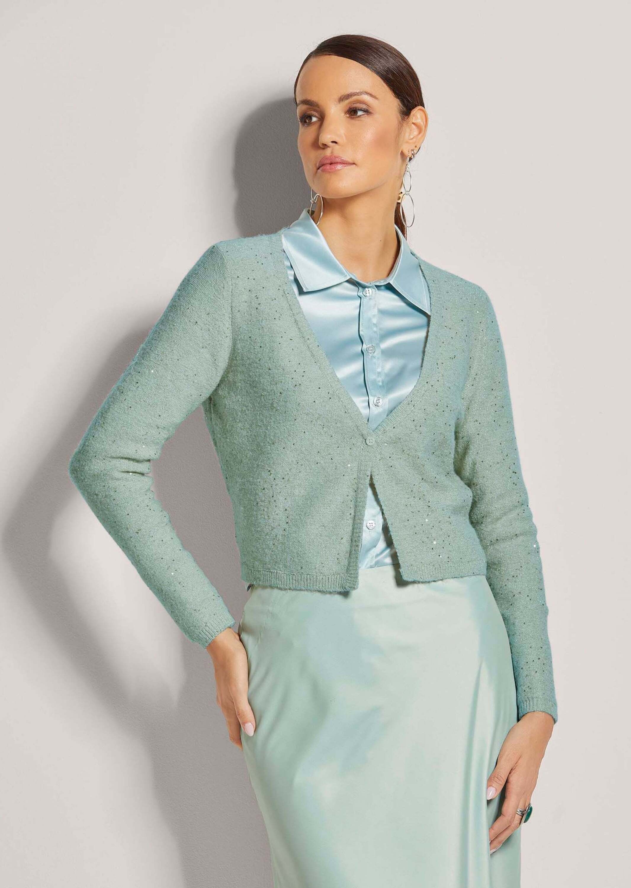 MADELEINE Strickjacke "Strickjacke Kurze Strickjacke mit Pailletten-Glanz" günstig online kaufen