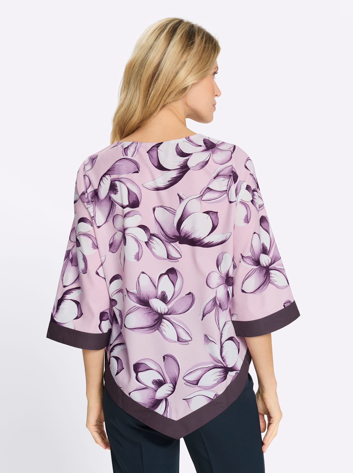 Classic Basics Schlupfbluse
