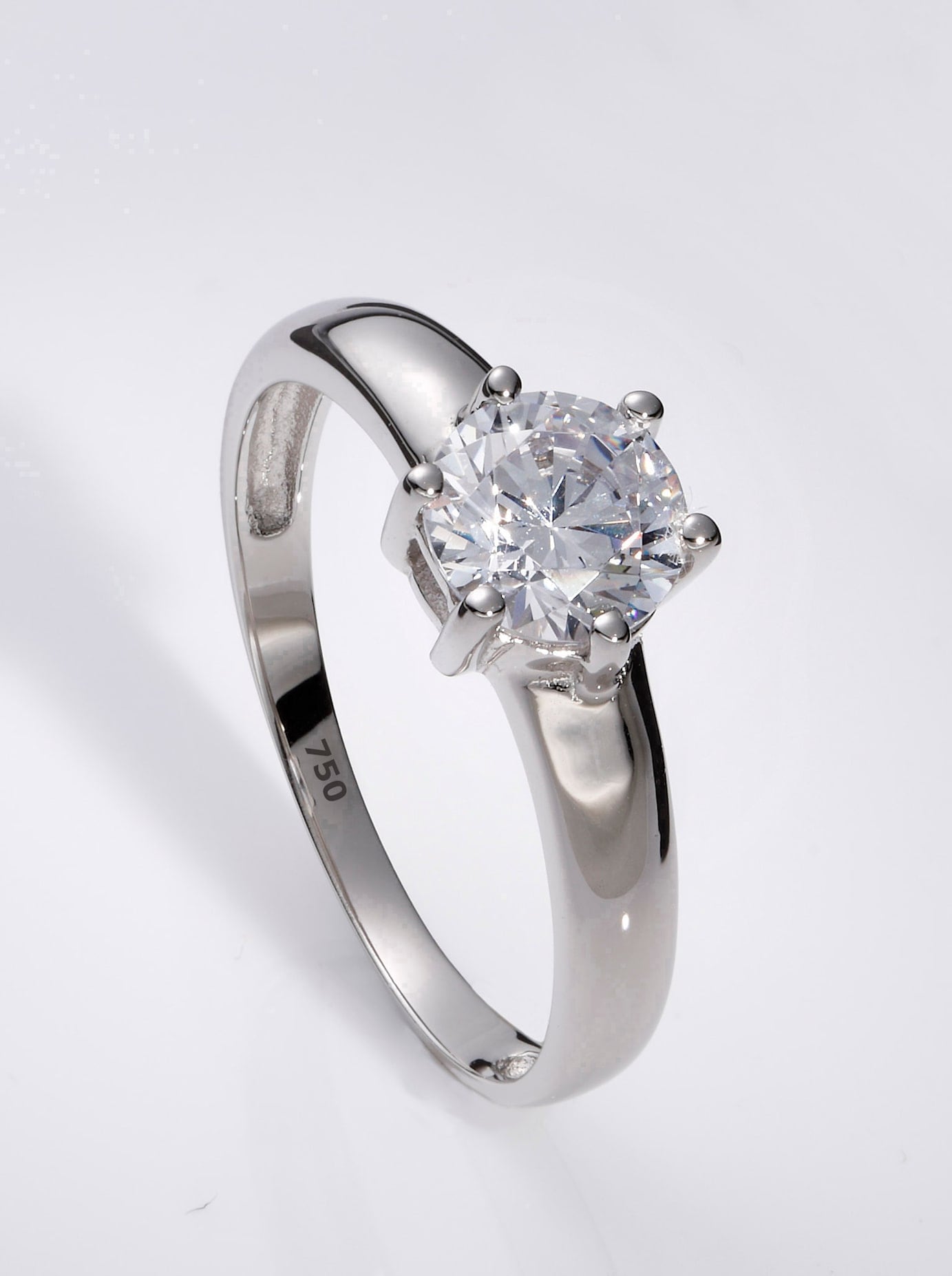 Lady 20 Diamond Ring White Gold 585