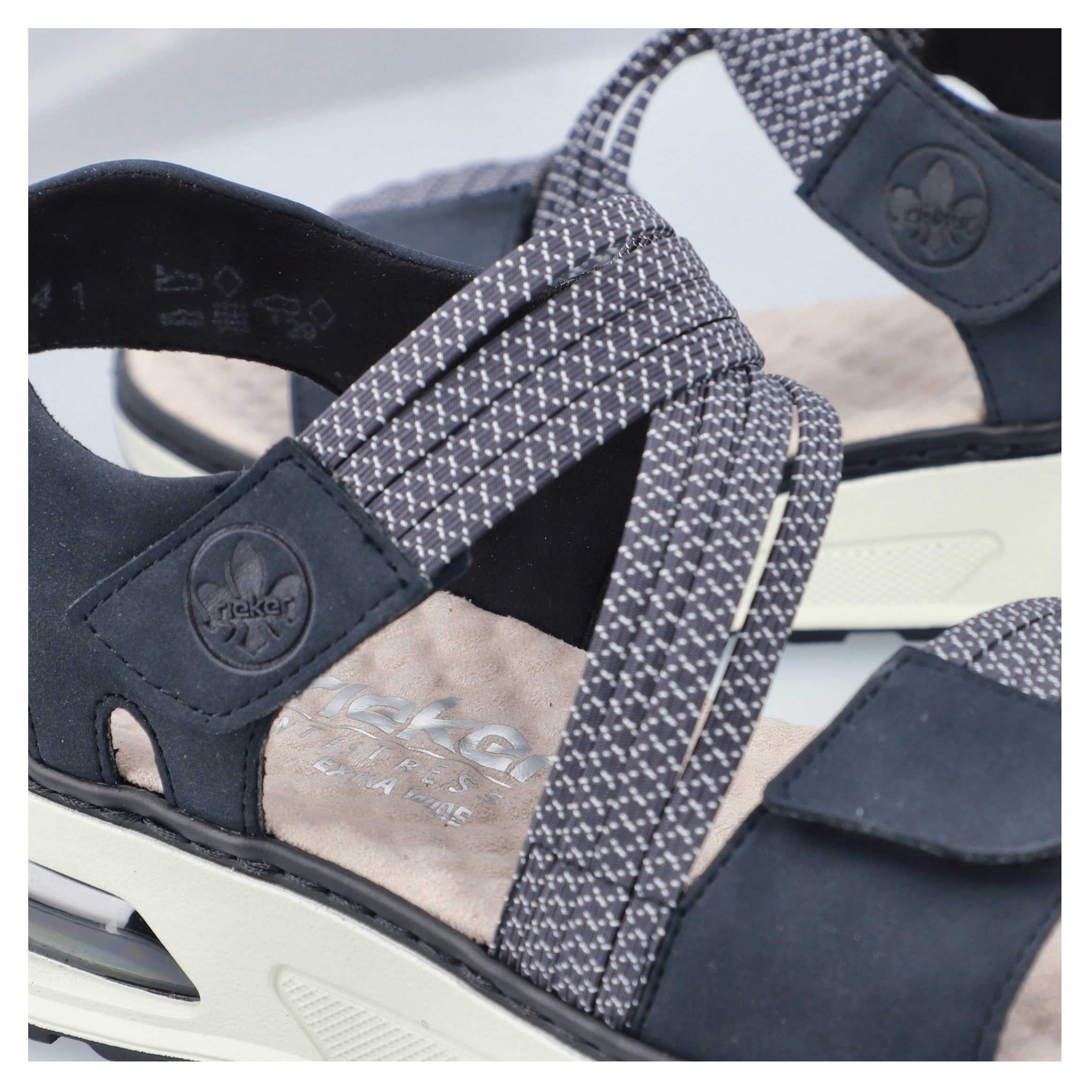 Rieker Keilsandalette, Sommerschuh, Outdoorschuh, Trekkingschuh mit genoppter Innensohle