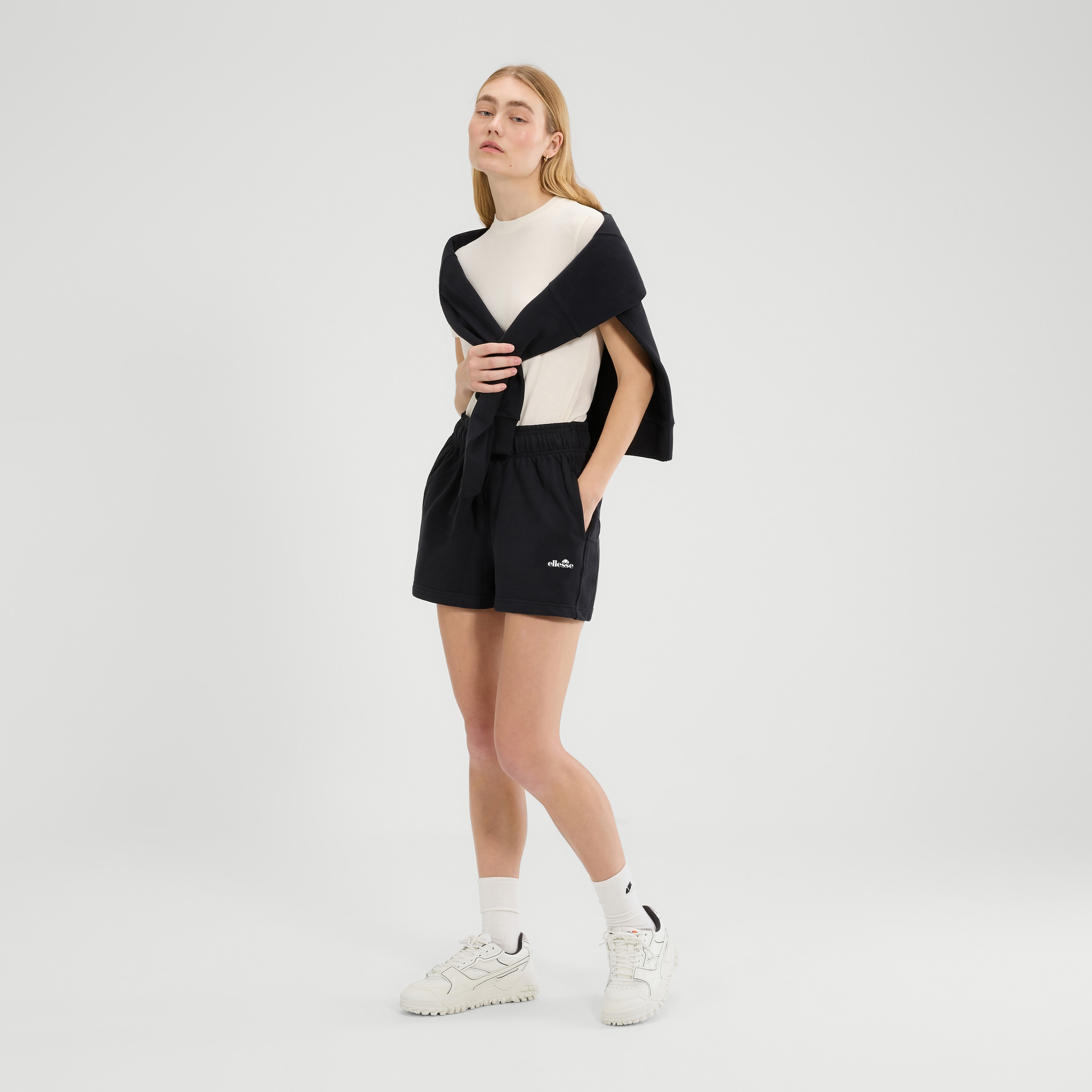 Ellesse Sweatshorts »ALTILIA SHORTS«  mit Gummizug, bequeme Passform, aus Baumwolle und Polyester