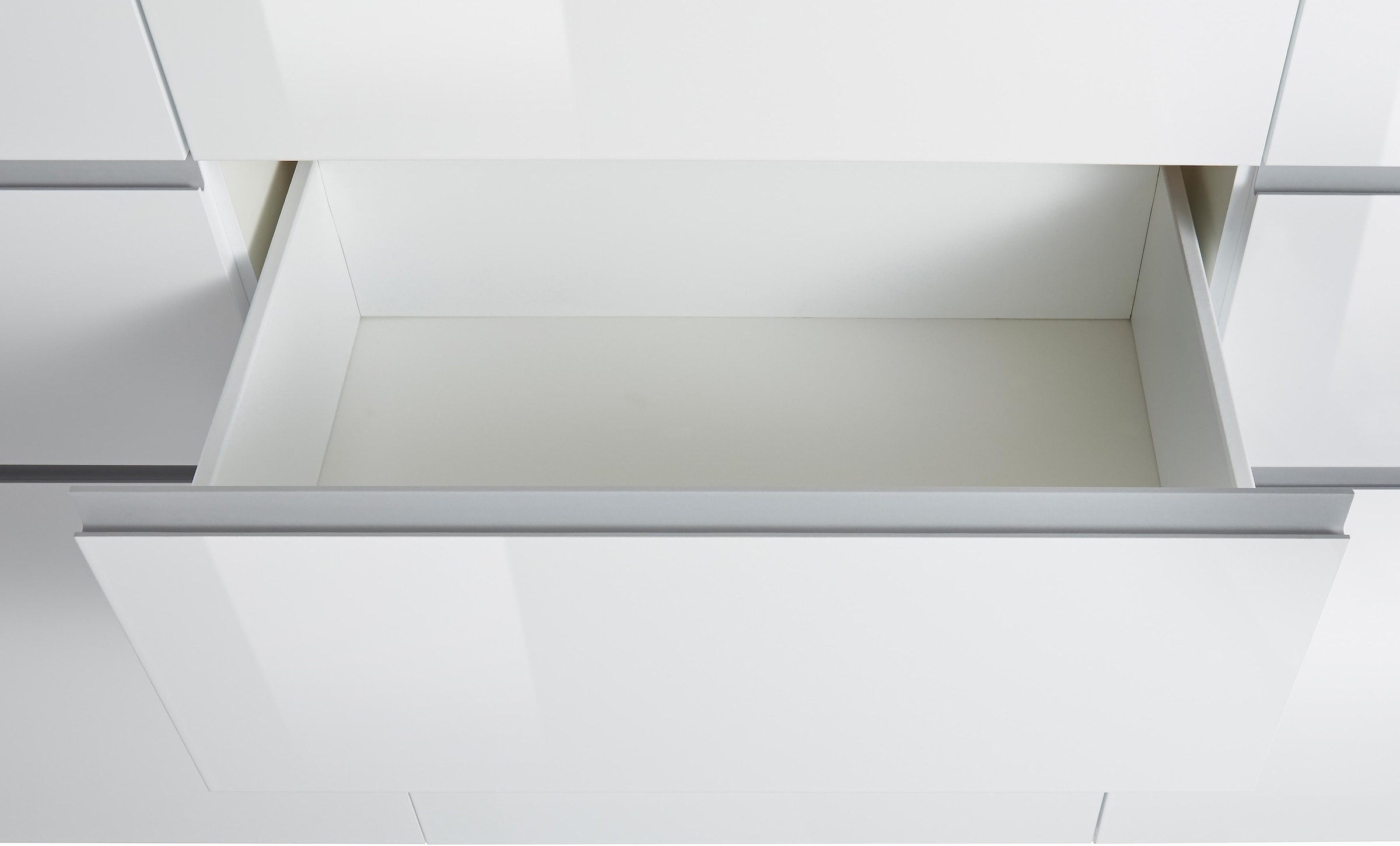 INOSIGN Highboard »Magic, Highboard, Hochschrank, Hochkommode«, mit 3 Türen und 6 Schubkästen, Hochglanz lackiert, Breite 180cm