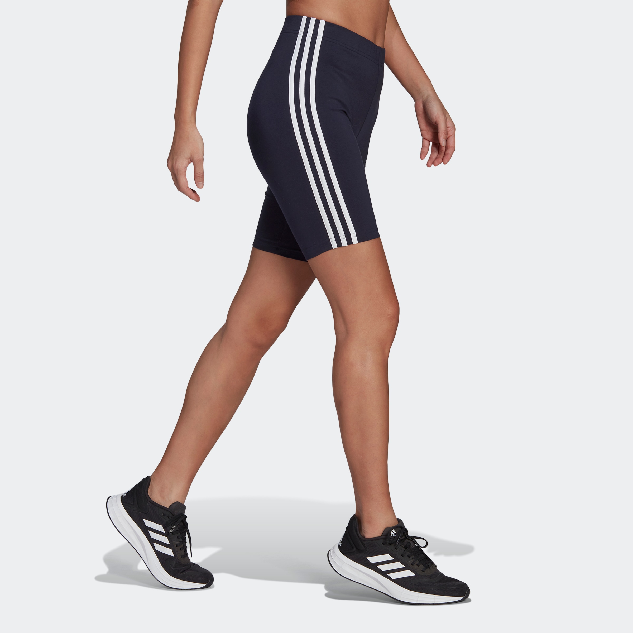 adidas Sportswear Shorts »ESSENTIALS 3STREIFEN KURZE TIGHT«, (1 tlg.)