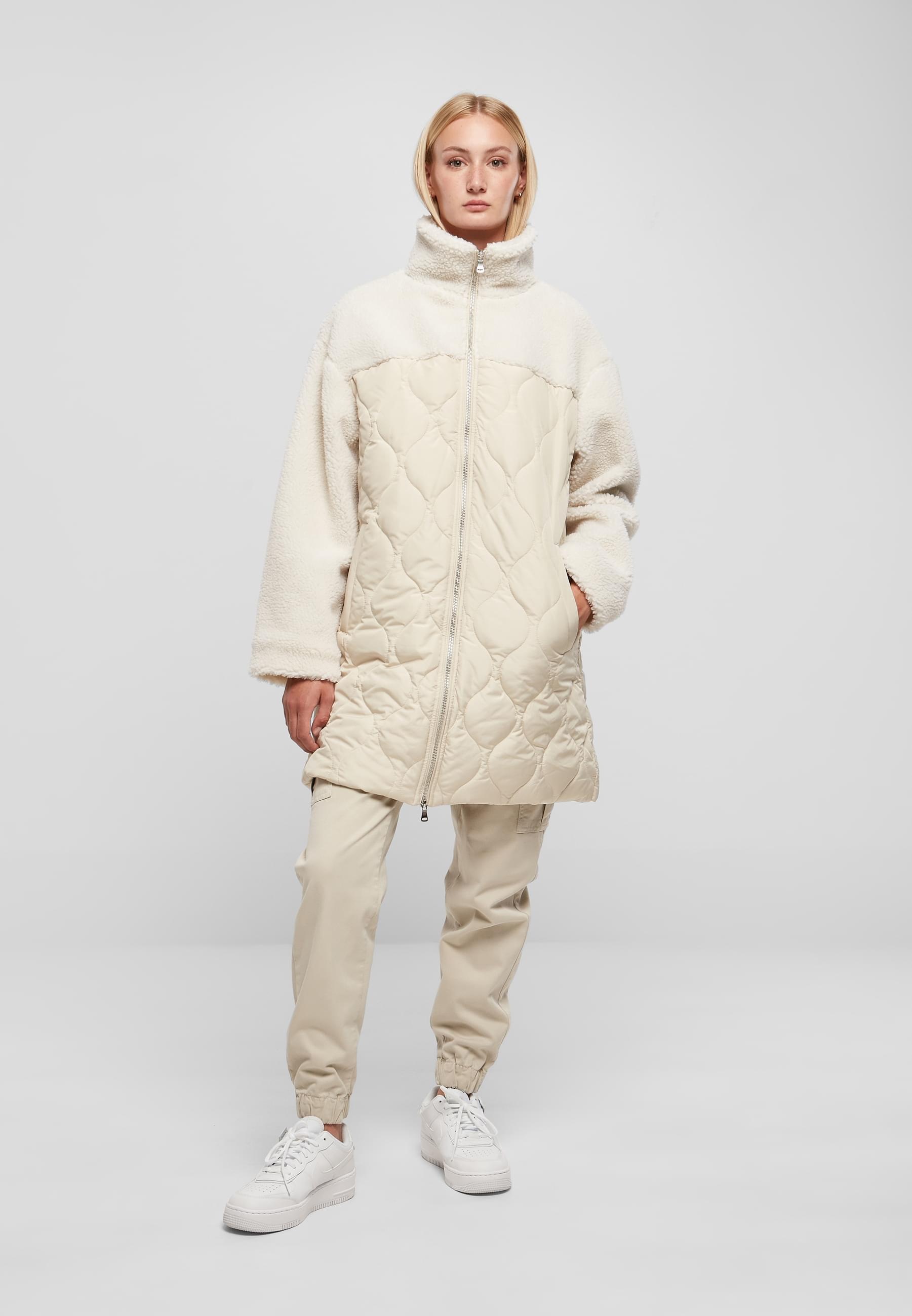 URBAN CLASSICS Winterjacke »Urban Classics Damen Ladies Oversized Sherpa Quilted Coat«, (1 St.), ohne Kapuze