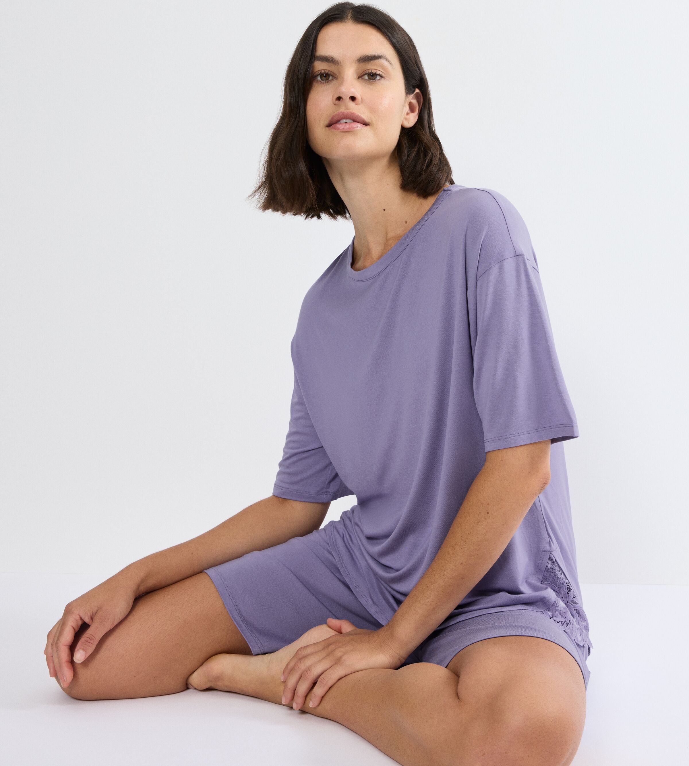 Triumph Schlafanzug »Timeless Sensuality PSK« 2 tlg. atmungsaktiv, weich, verzierte Spitzeneinsätze