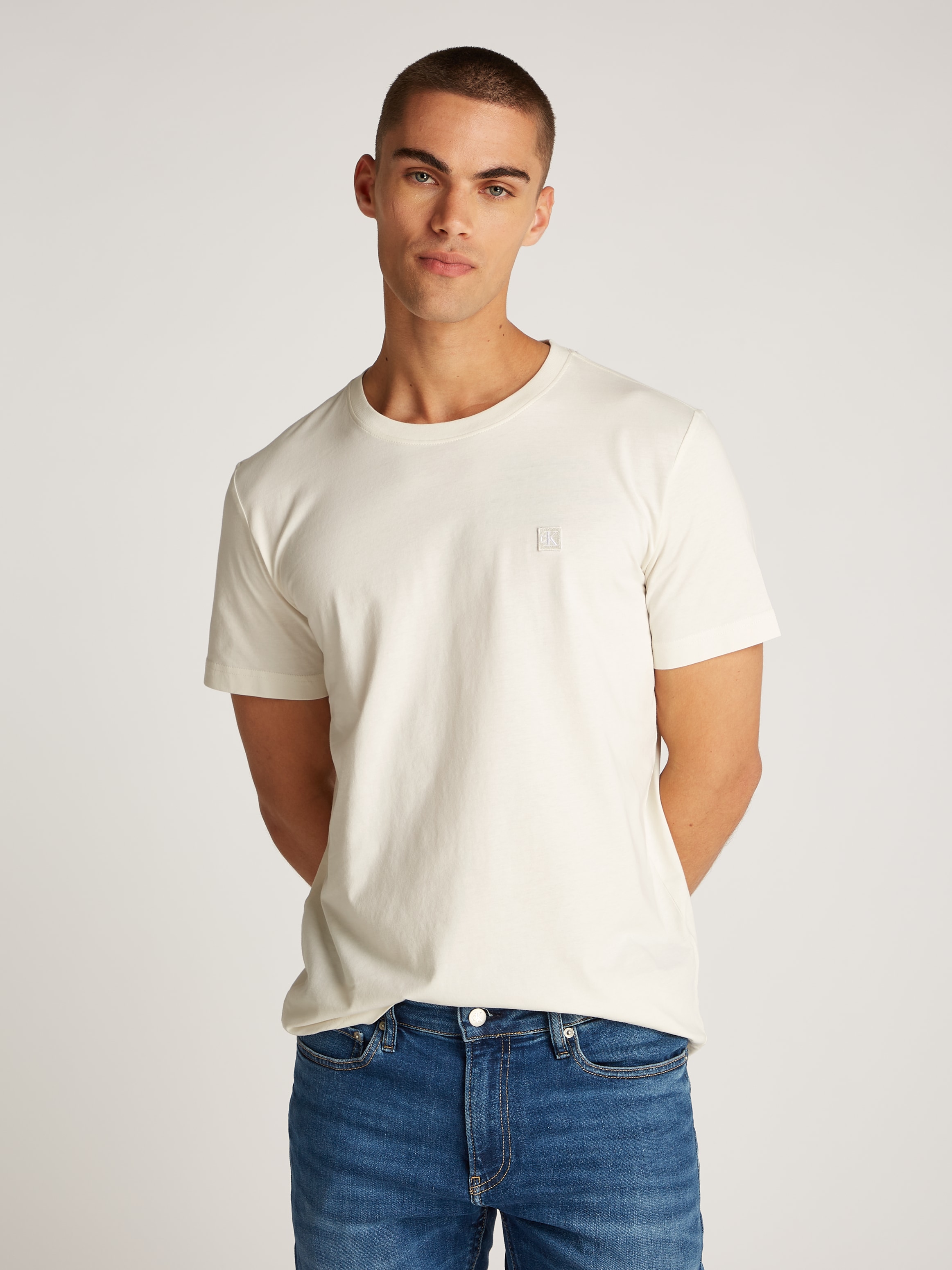 Calvin Klein Jeans T-Shirt "CK EMBRO BADGE TEE", mit Logopatch günstig online kaufen