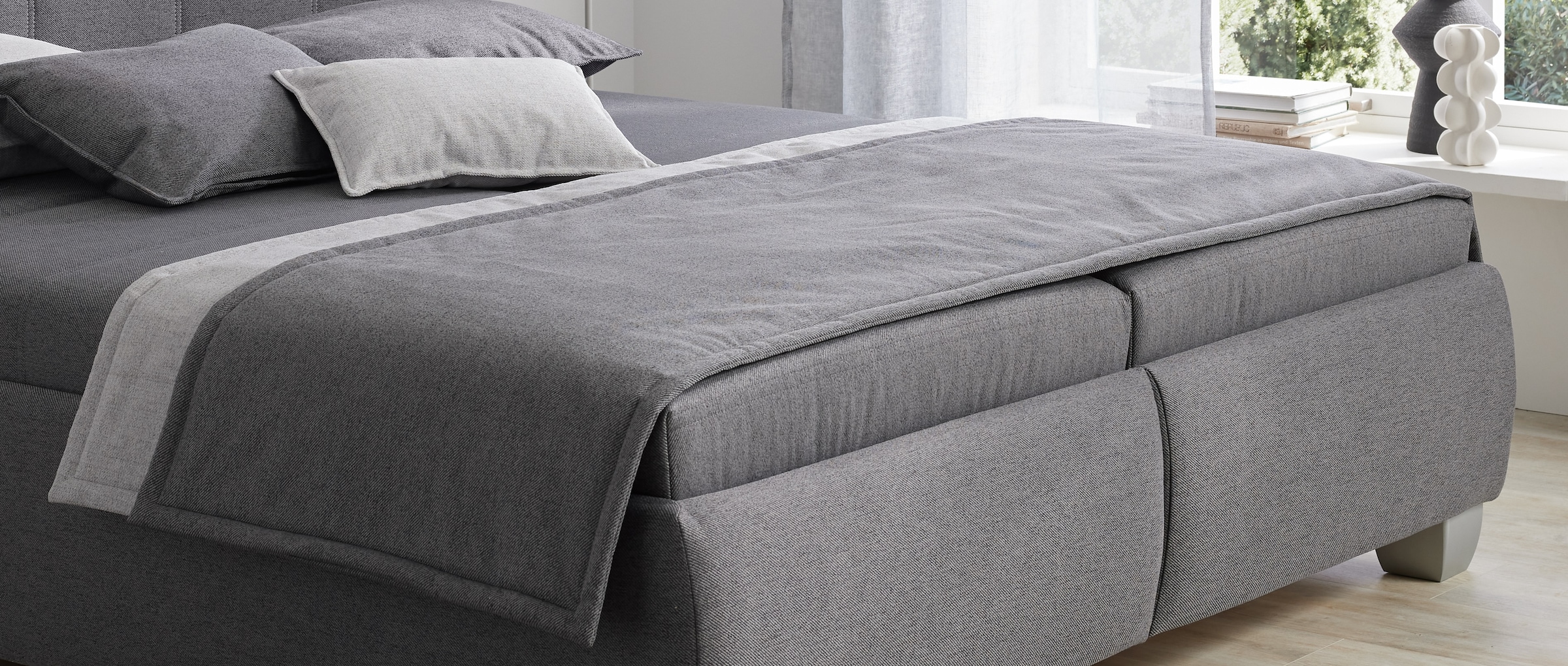 hapo Tagesdecke »Clara, Plaid« beidseitig Stoff mit Vließwatte versteppt