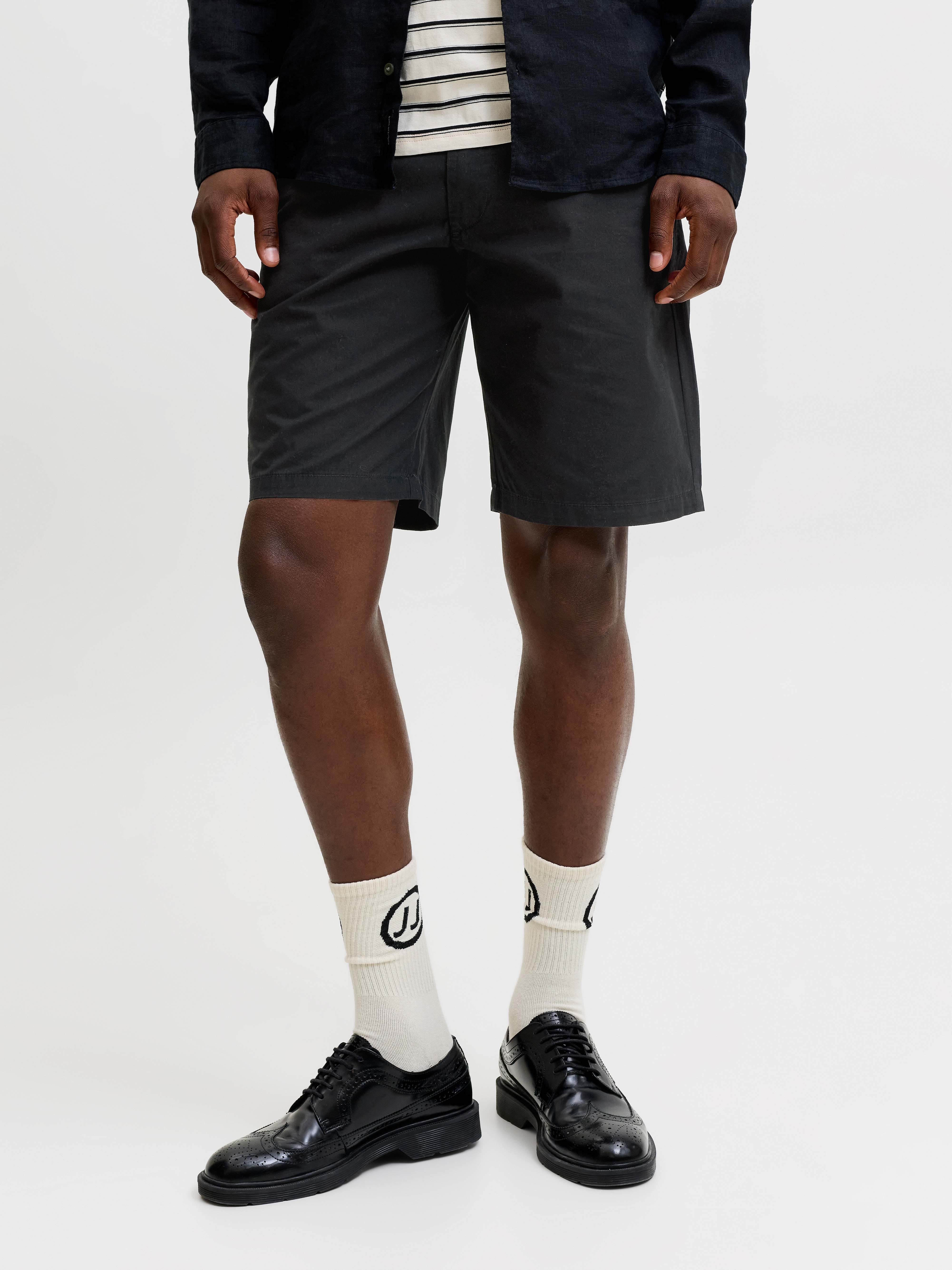 Jack & Jones Chinoshorts "JPSTKARL DREW CHINO SHORTS MID" Baumwolle, locker geschnitten