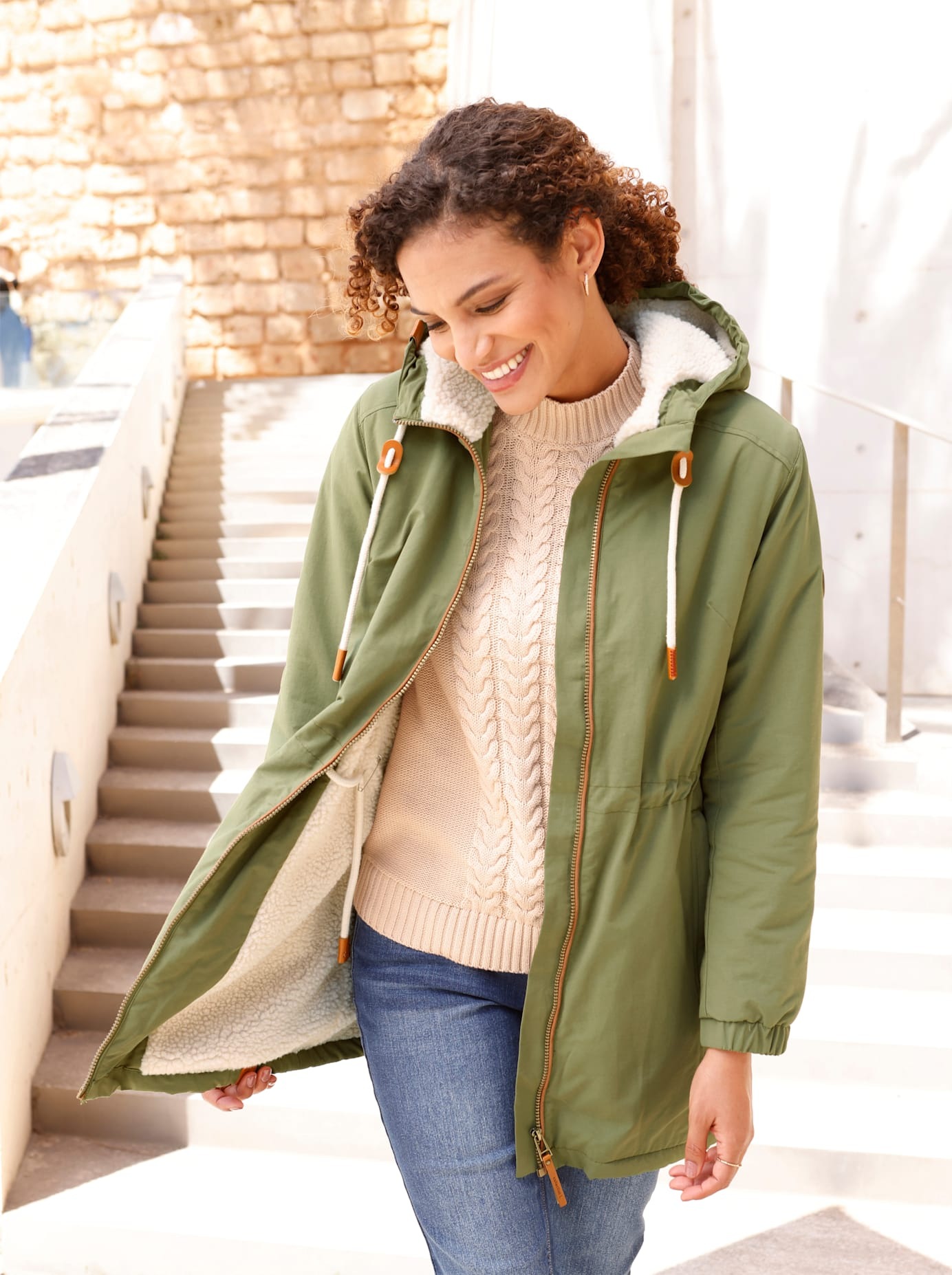 Casual Looks Parka, mit Kapuze günstig online kaufen