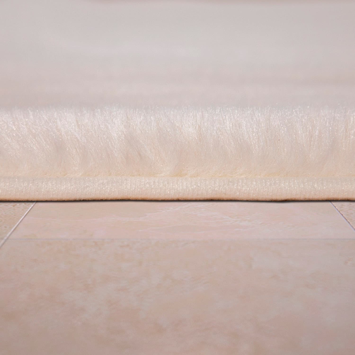 Paco Home Badematte »Comfy 340«, rutschhemmend beschichtet, fußbodenheizungsgeeignet, Badteppich, Soft-Touch-Oberfläche, besonders weich & flauschig