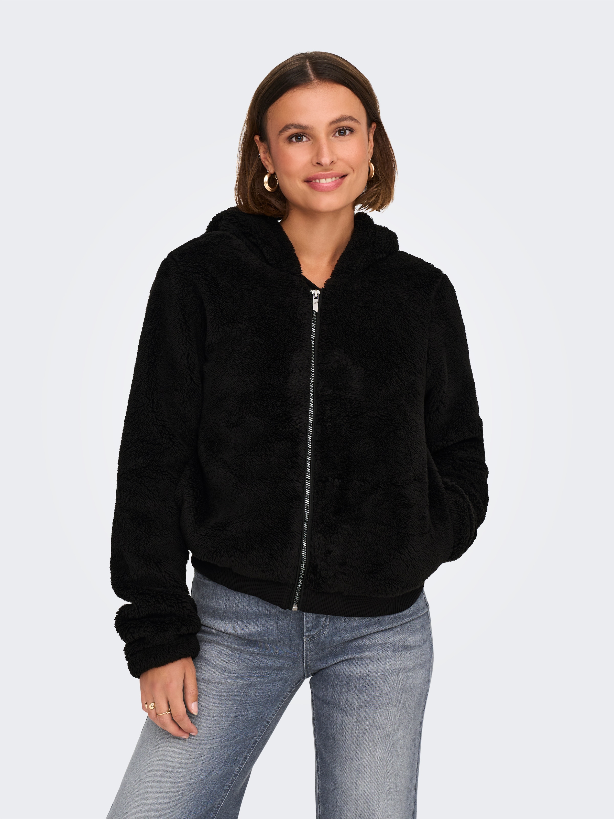 ONLY Kapuzenplüschjacke "ONLNEWANNA CONTACT SHERPA JKT OTW NOOS" mitKapuze günstig online kaufen