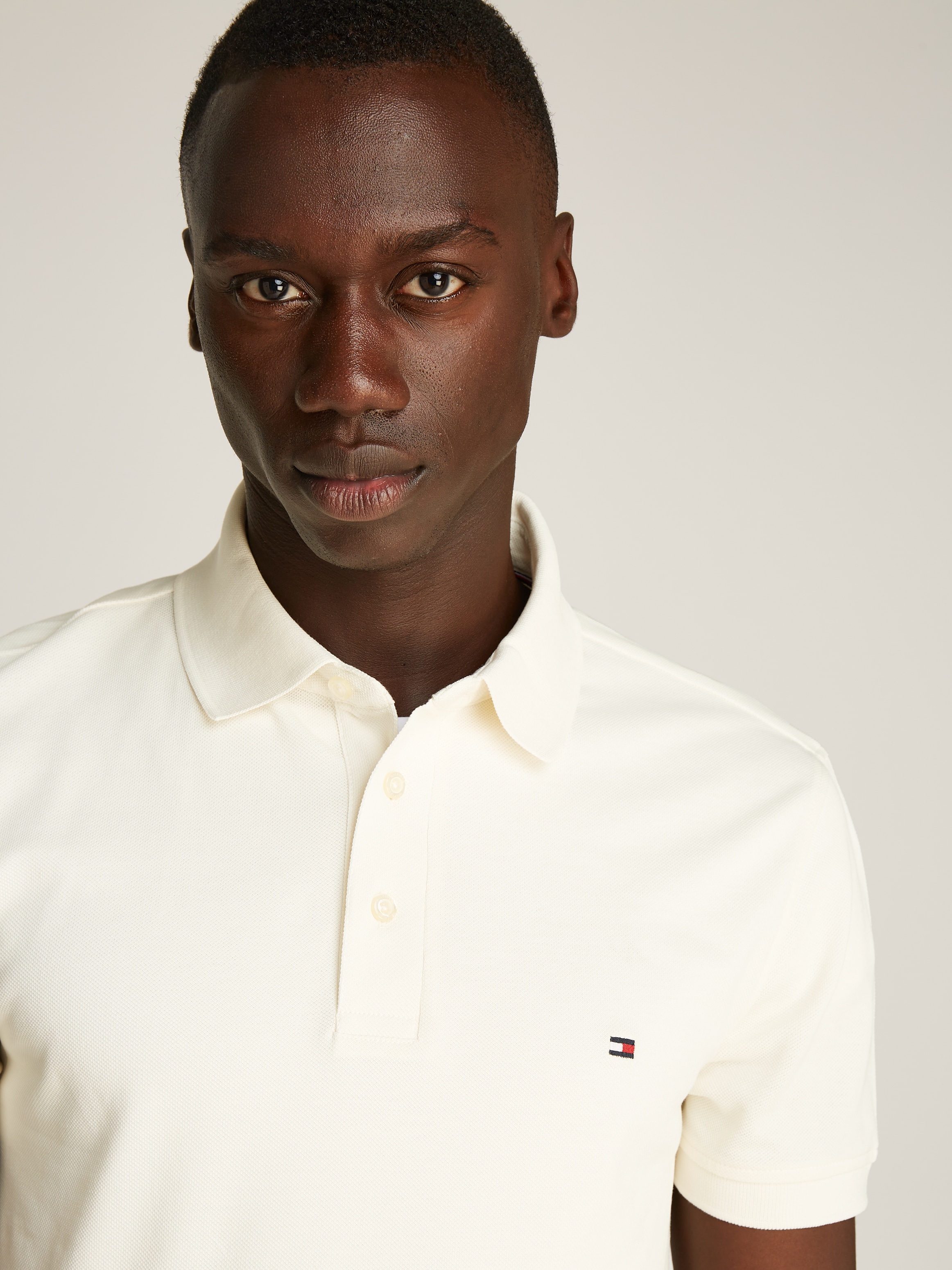 Tommy Hilfiger Poloshirt »1985 SLIM POLO«, aus leicht strukturiertem Piqué-Material