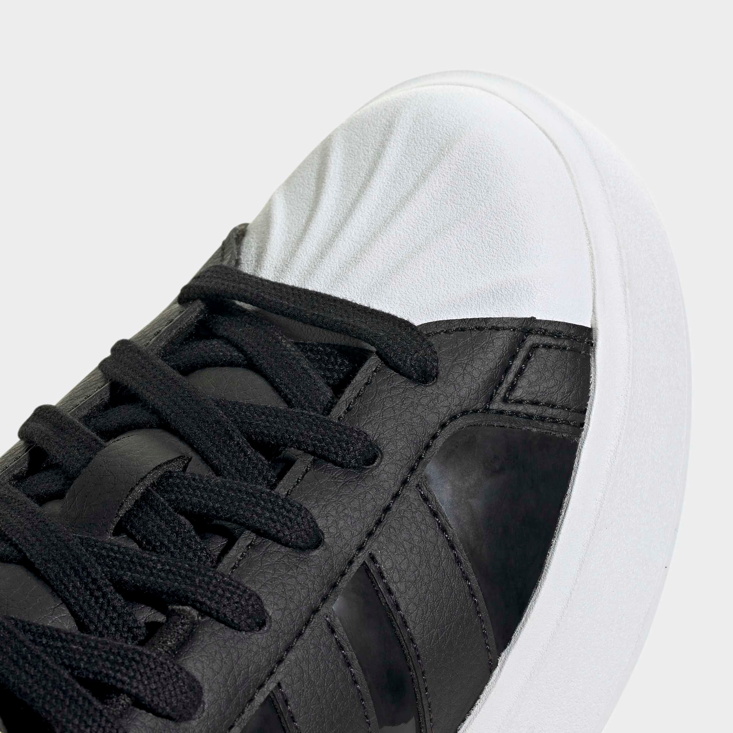 adidas Sportswear Plateausneaker »STREETTALK BOLD KIDS«  inspiriert vom Design des adidas Superstar
