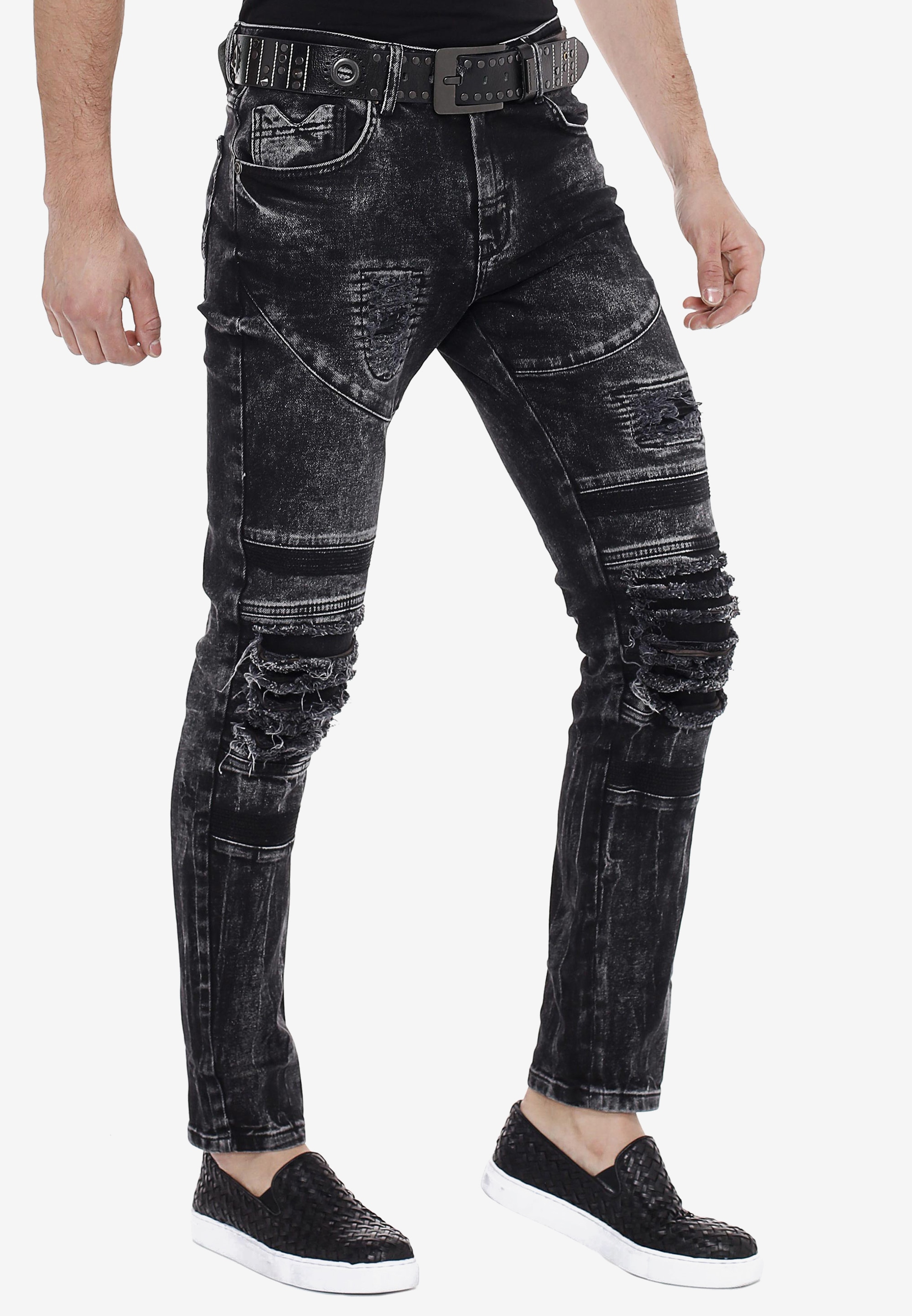 Slim-fit-Jeans, im Used-Destroyed-Look in Straight Fit
