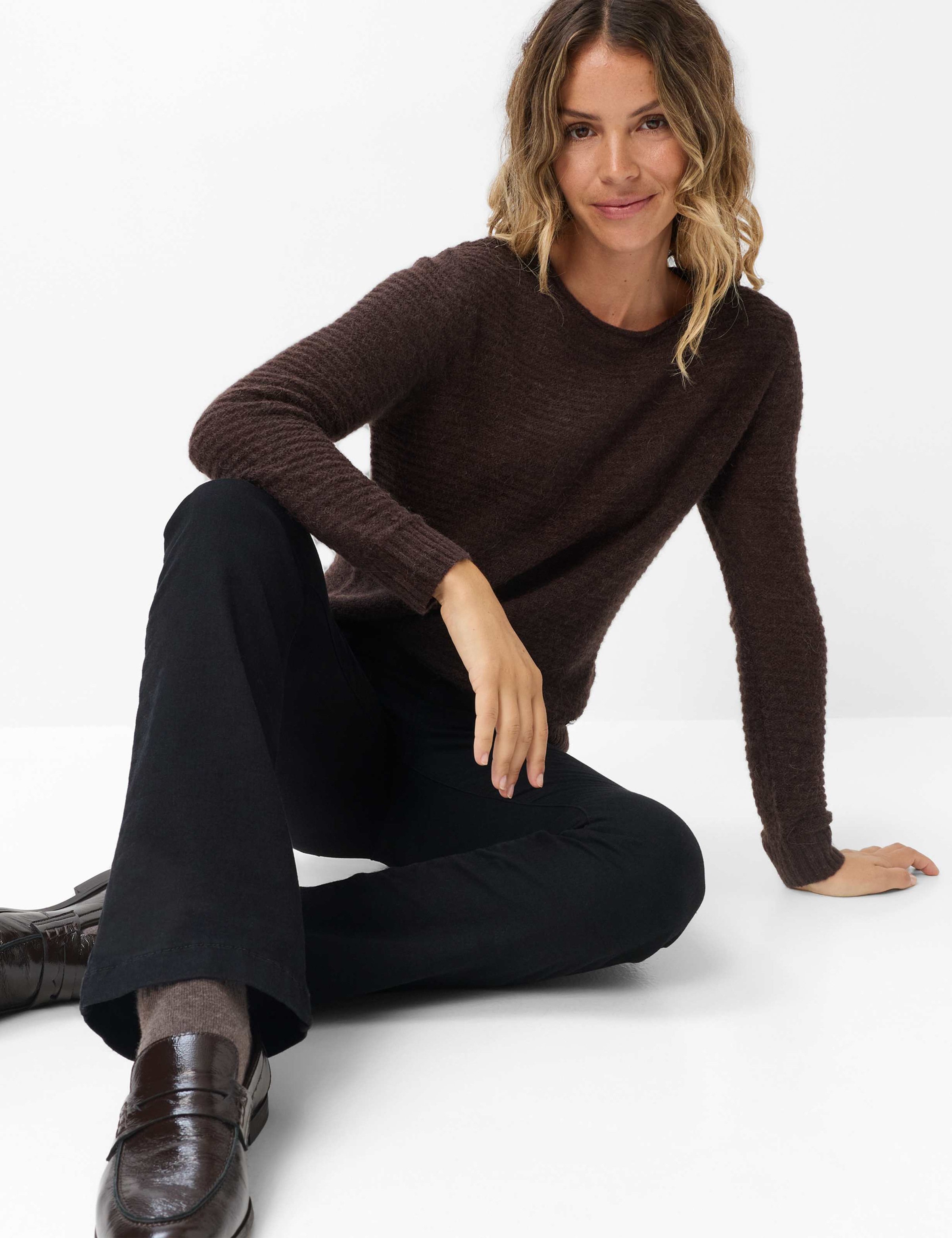 Brax 5-Pocket-Jeans »Style SHAKIRA« Luxury Thermo: Five-Pocket-Jeans im Slim Flared