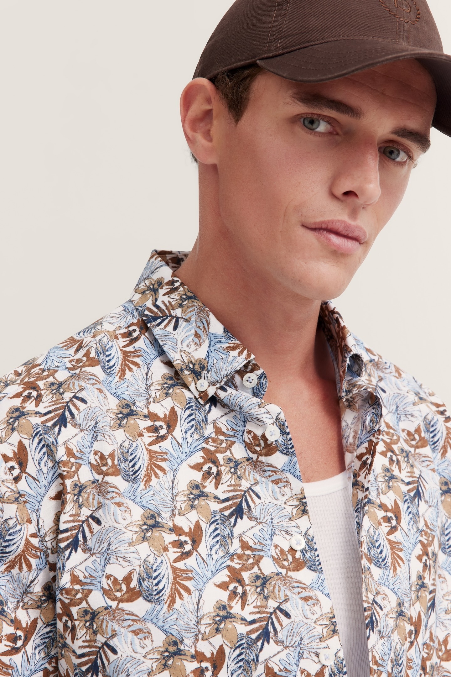bugatti Kurzarmhemd, mit Button-Down-Kragen
