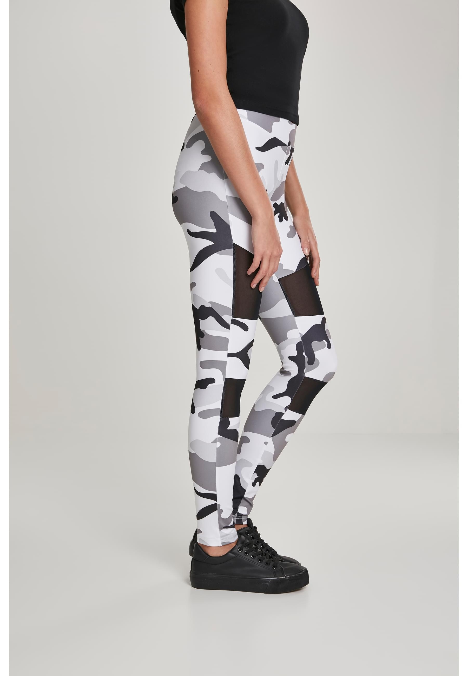 URBAN CLASSICS Leggings »Urban Classics Damen Ladies Camo Tech Mesh Leggings«, (1 tlg.)