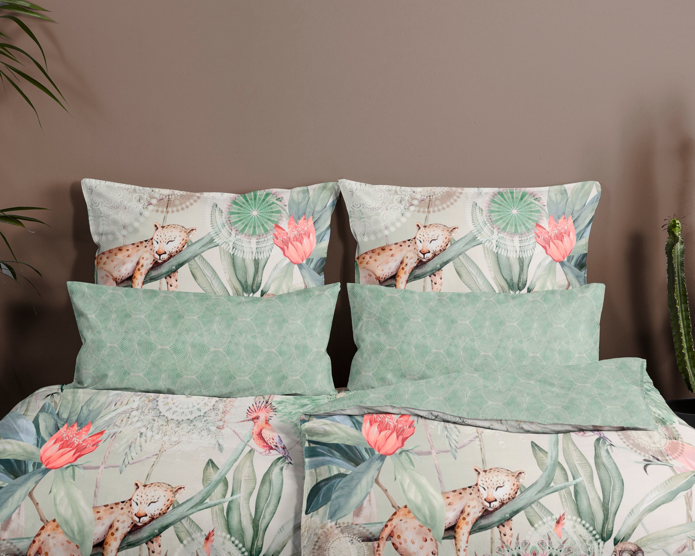 Thumbnail - hip Wendebettwäsche "Wayan" 2 Stk. tlg. Mako-Satin, 135x200, Reißverschluss, Wende, Mandala, Tropisch, Grün