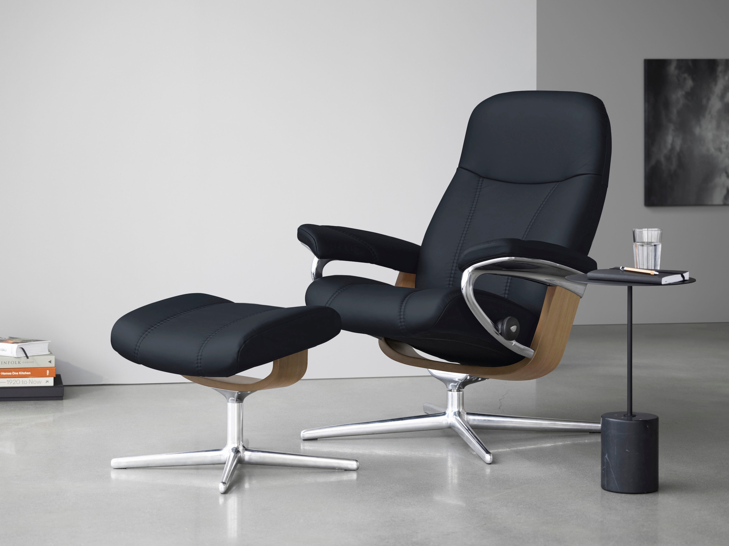 Stressless Relaxsessel "Consul" mit Cross Base, Größe S, M & L, Holzakzent Eiche, in 2 Bezugsqualitäten lieferbar
