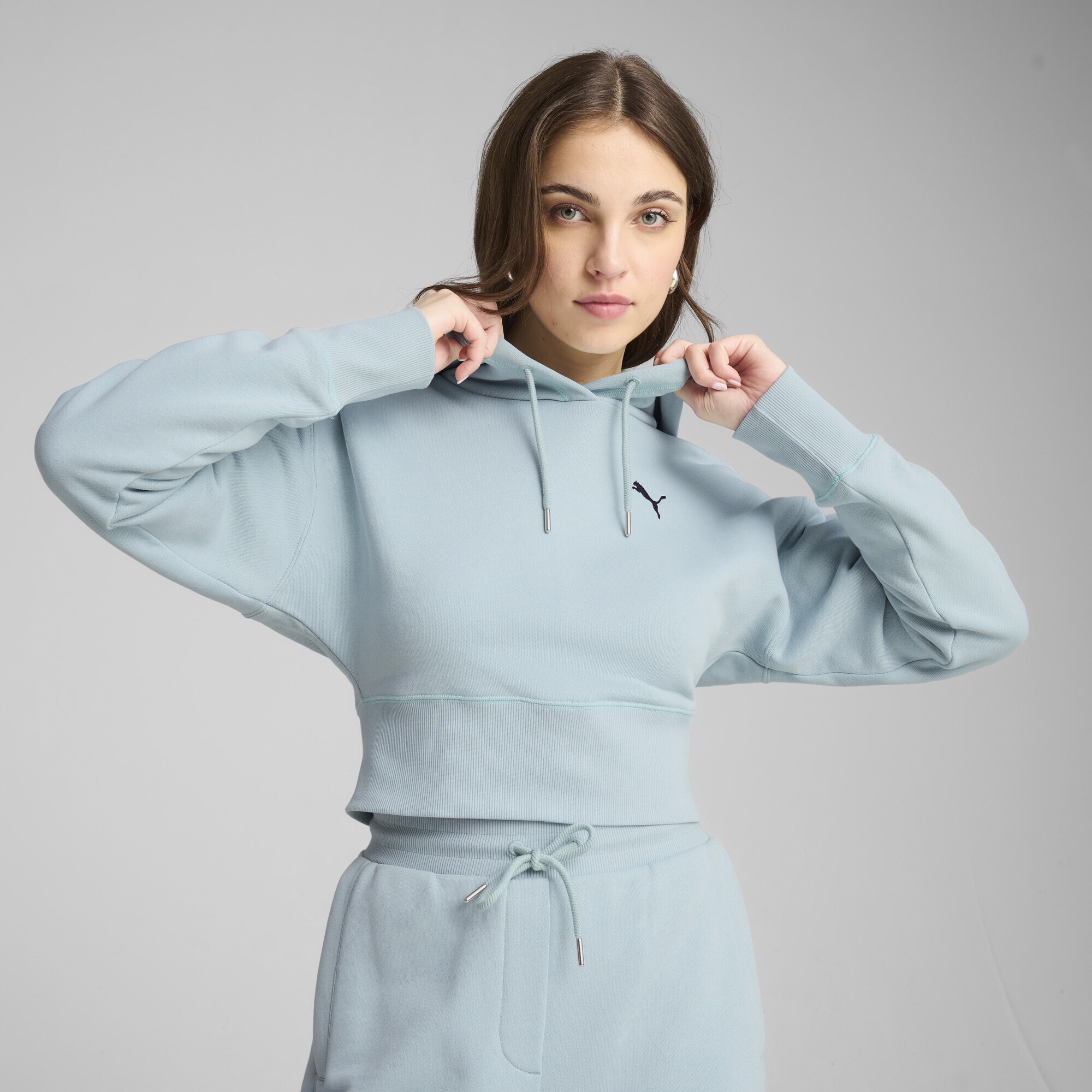 PUMA Hoodie »PREMIUM ESS Relaxed Fit Hoodie mit Grafik Damen«