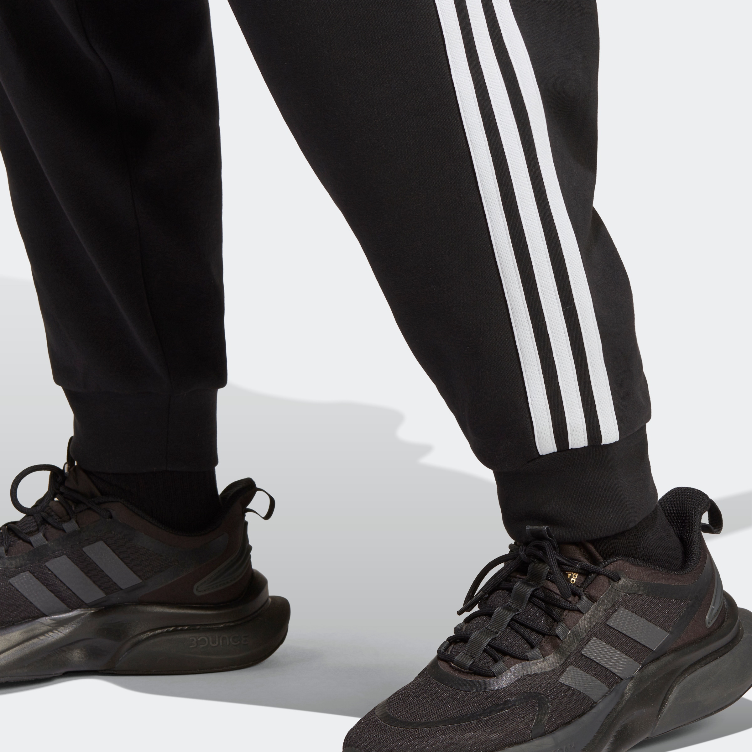 adidas Sportswear Sporthose »FUTURE ICONS 3STREIFEN REGULAR HOSE«, (1 tlg.)  auf Raten | BAUR
