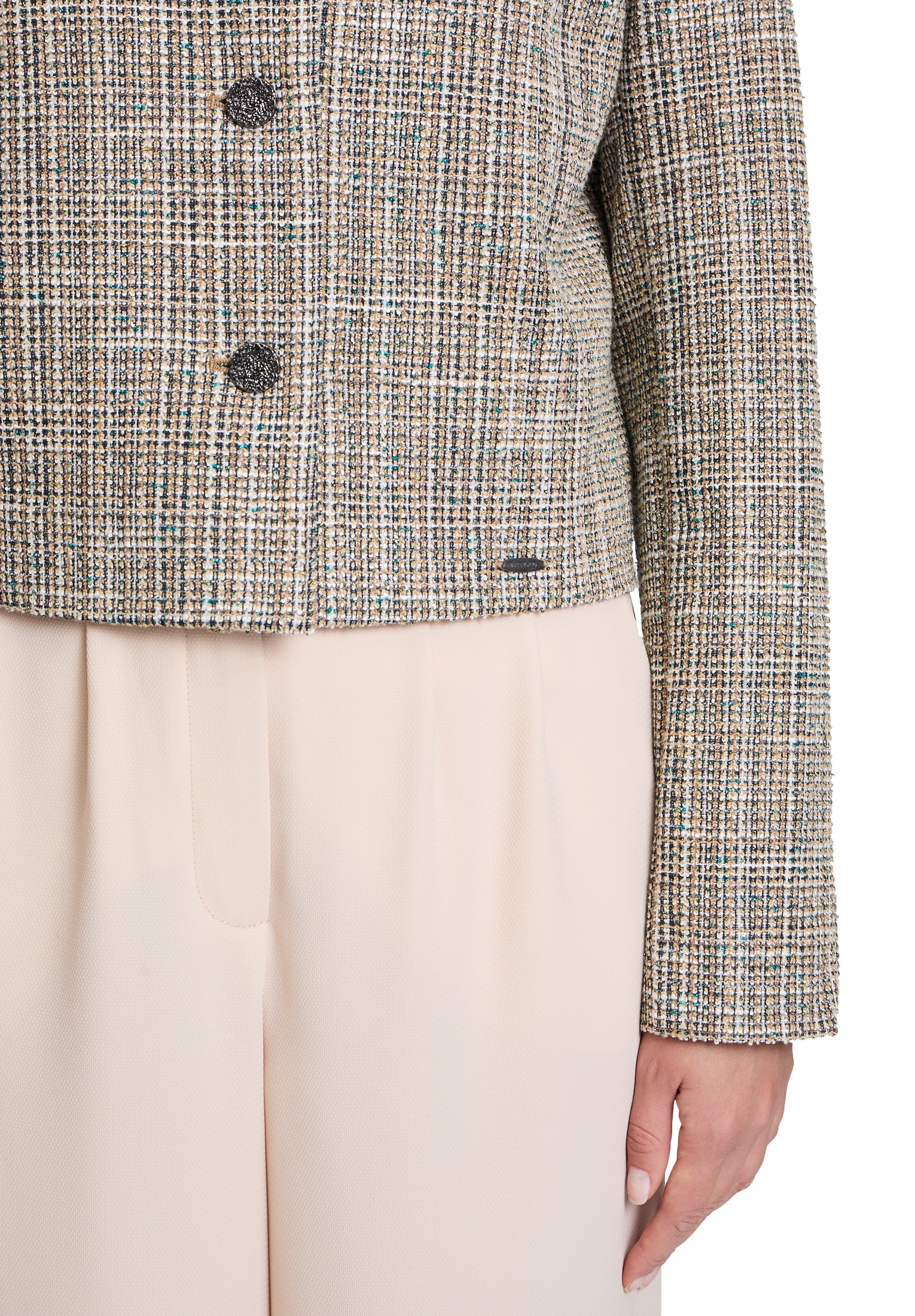 Betty&Co Kurzblazer »Betty & Co Damen Blazer-Jacke mit Knöpfen«, Kragen