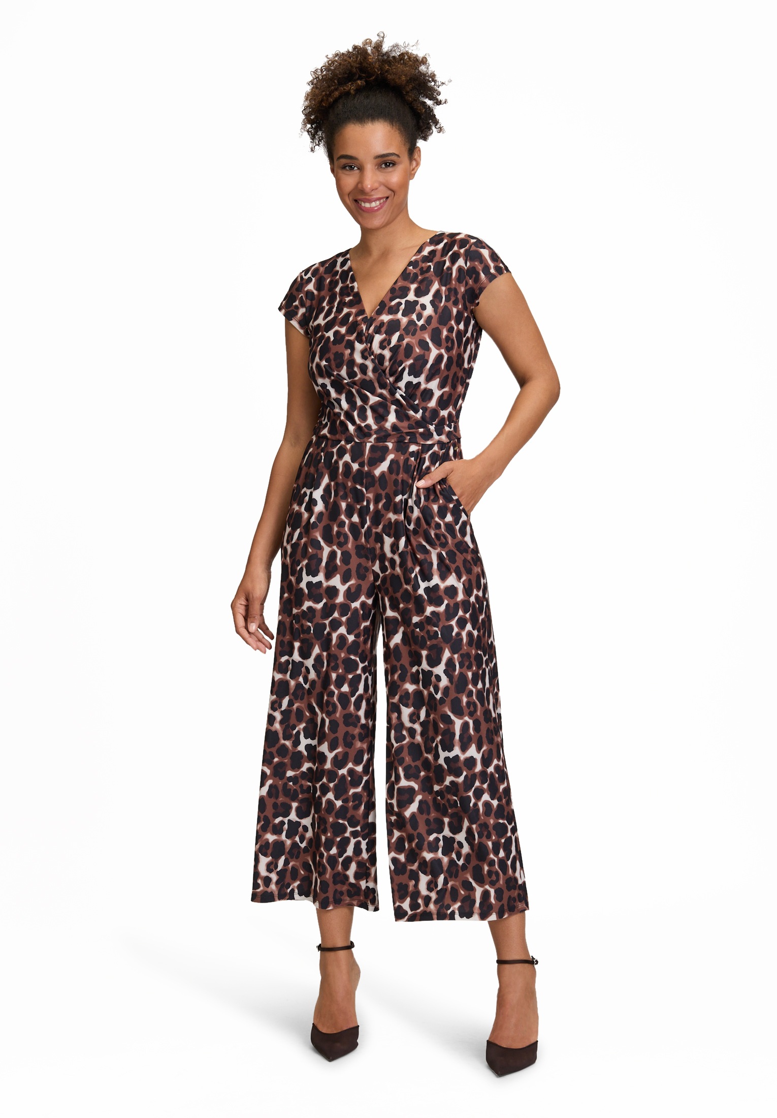 Betty&Co Overall "Betty & Co Jumpsuit kurzarm", (1 tlg.), Falten günstig online kaufen