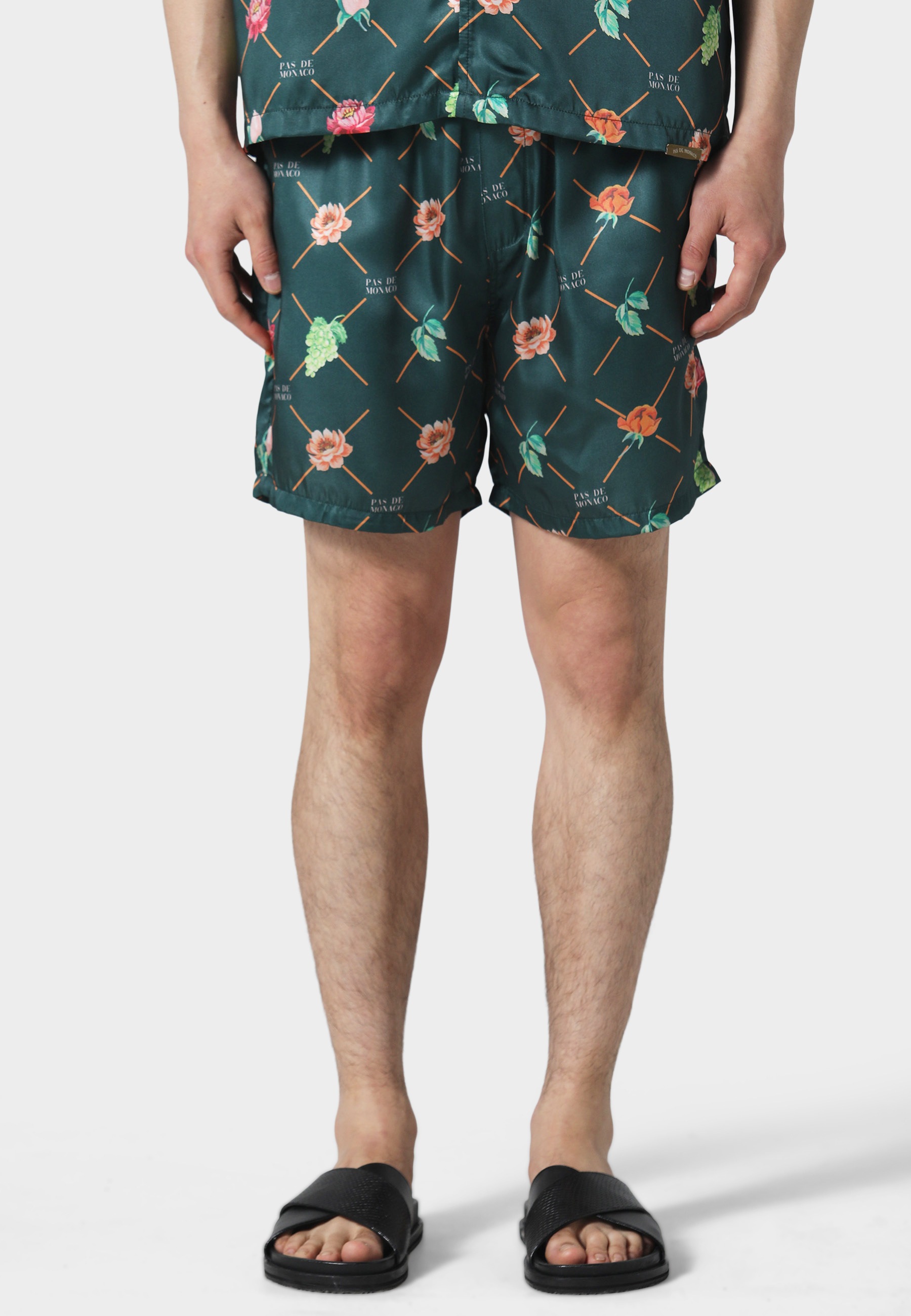 Pas De Monaco Shorts »Pas De Monaco FRUIT MONOGRAM SHORTS«