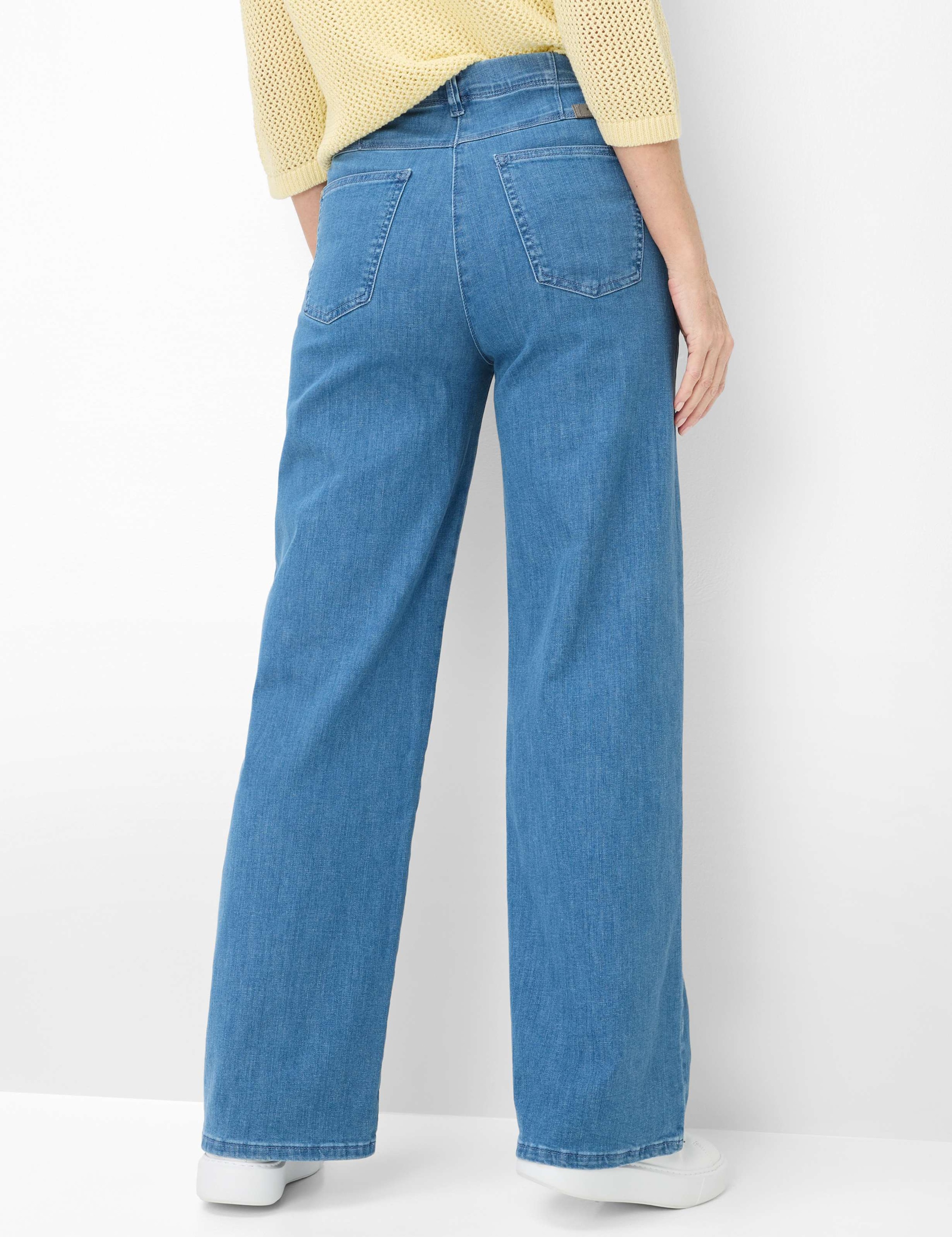RAPHAELA by BRAX 5-Pocket-Jeans "Style LAURA FLARED" günstig online kaufen