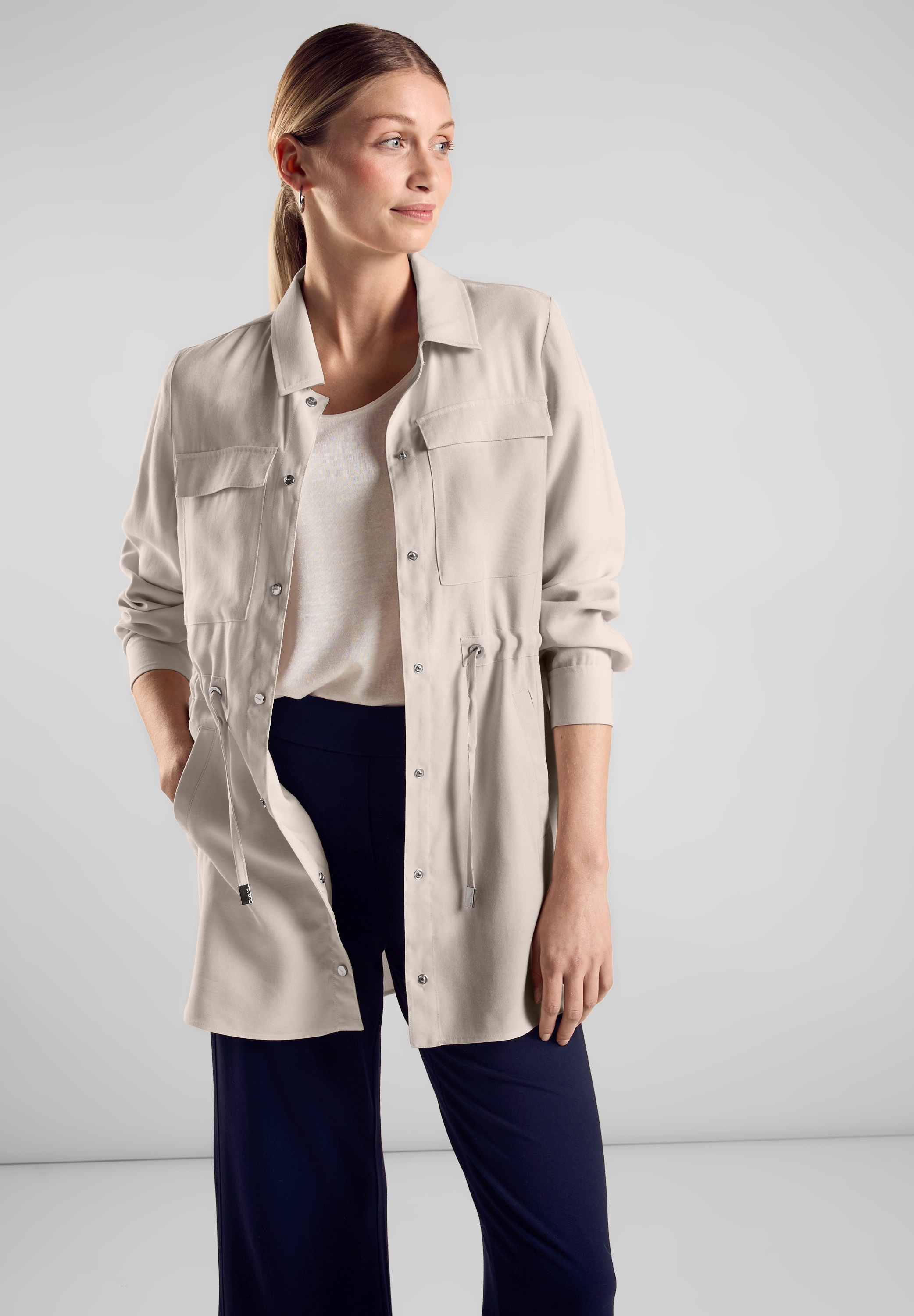 STREET ONE Blusenjacke Ohne Kapuze Mit Knopf Details F r Bestellen BAUR street-one-blusenjacke-ohne-kapuze-mit-knopf-details-f-r-bestellen-baur