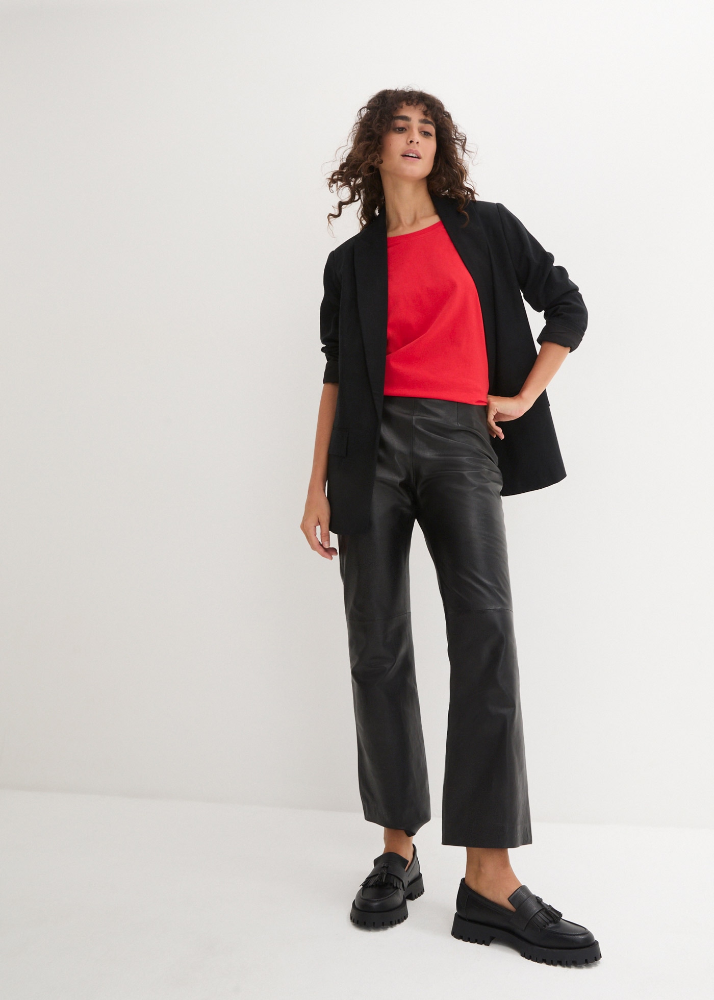 bonprix T-Shirt »Rundhals-Shirt, Kurzarm (5er Pack)« Packung, 5 Rundhals-Ausschnitt, mit kurzem Arm