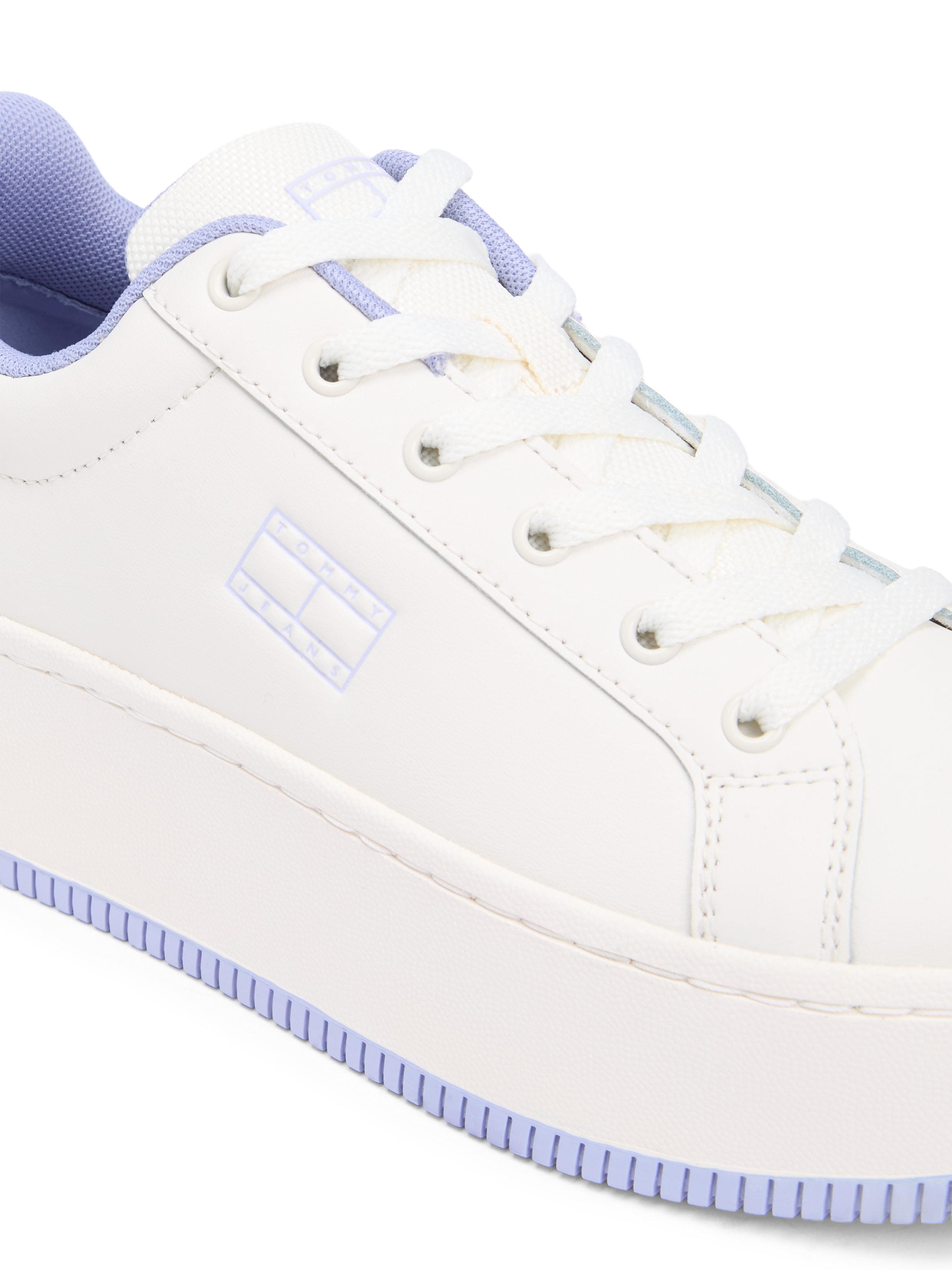 Tommy Jeans Plateausneaker »TJW FLATFORM ESS MU«  , Freizeitschuh, Halbschuh, Schnürschuh mit Kontrastbesatz