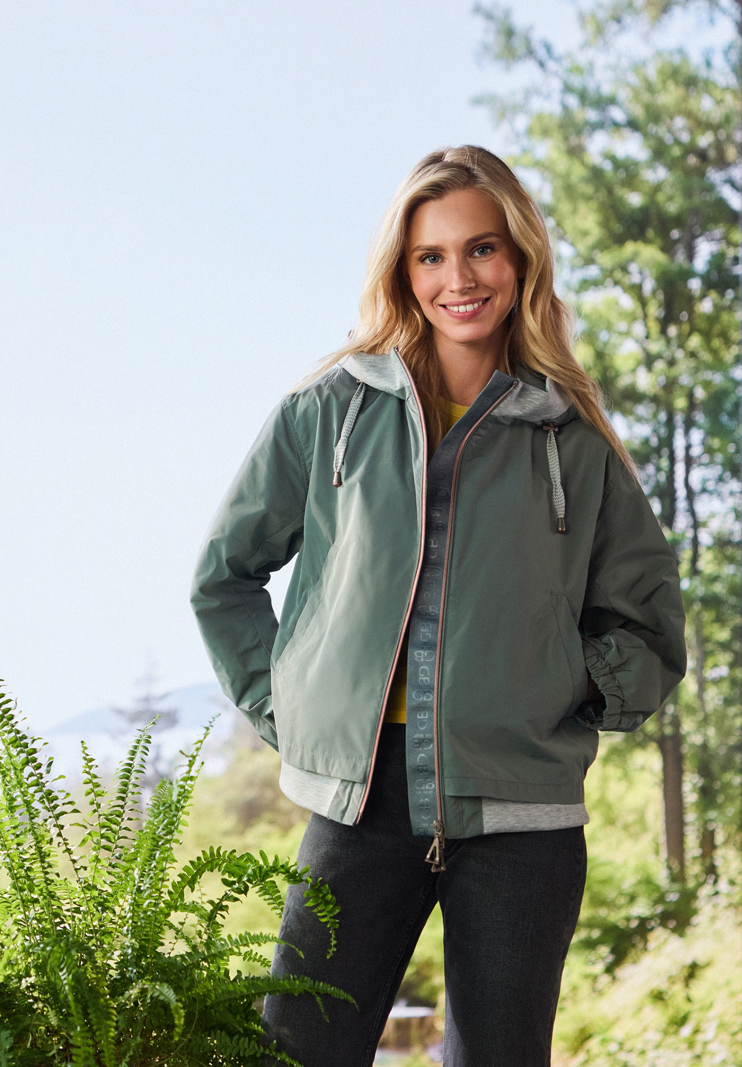 Gil Bret Sommerjacke »Gil Bret Sommerjacke mit Kapuze«, mit Kapuze