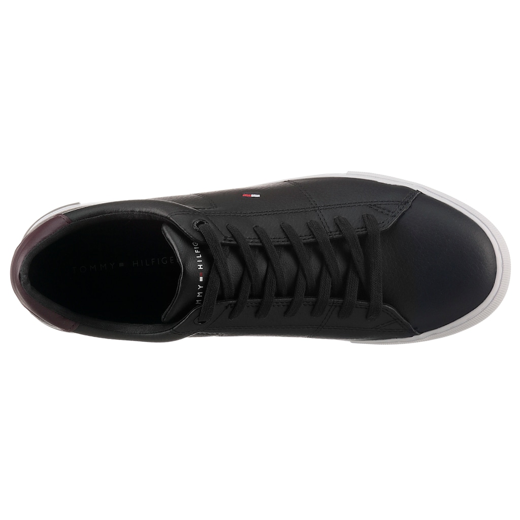 Tommy Hilfiger Sneaker »ESSENTIAL LEATHER DETAIL VUL«