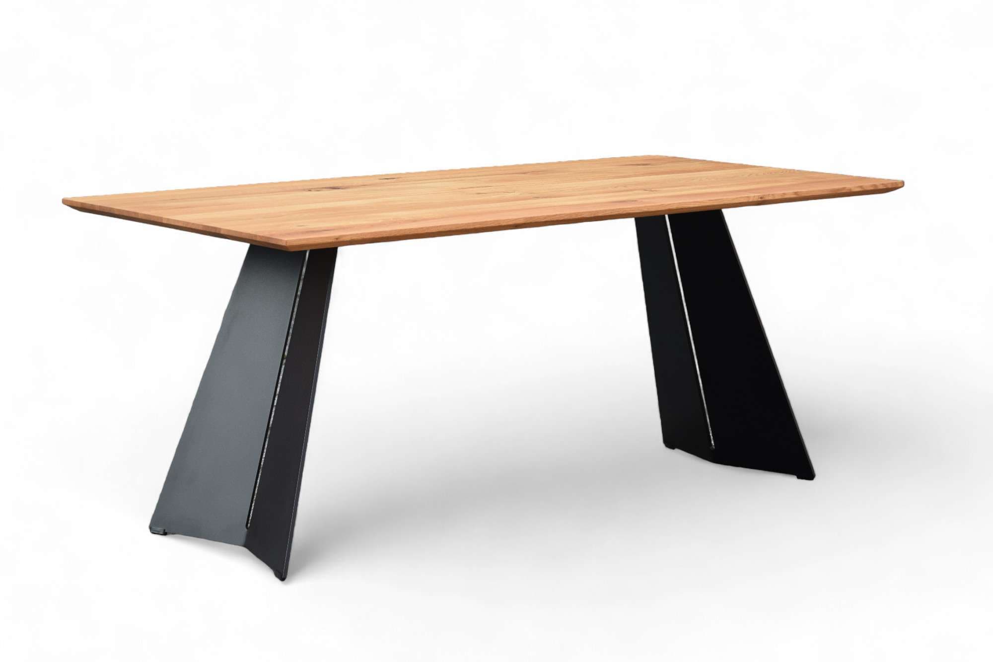 Esstisch OTTO HOME "Winteregg Küchentisch, Metall-Wangengestell, Wildeiche massiv geölt", beige (natur, schwarz, natur), B:180cm H:76cm T:90cm, Tische, Esstisch, Baum Kante oder Schweizer Kante, erhältlich in 3 Größen und 2 Farben