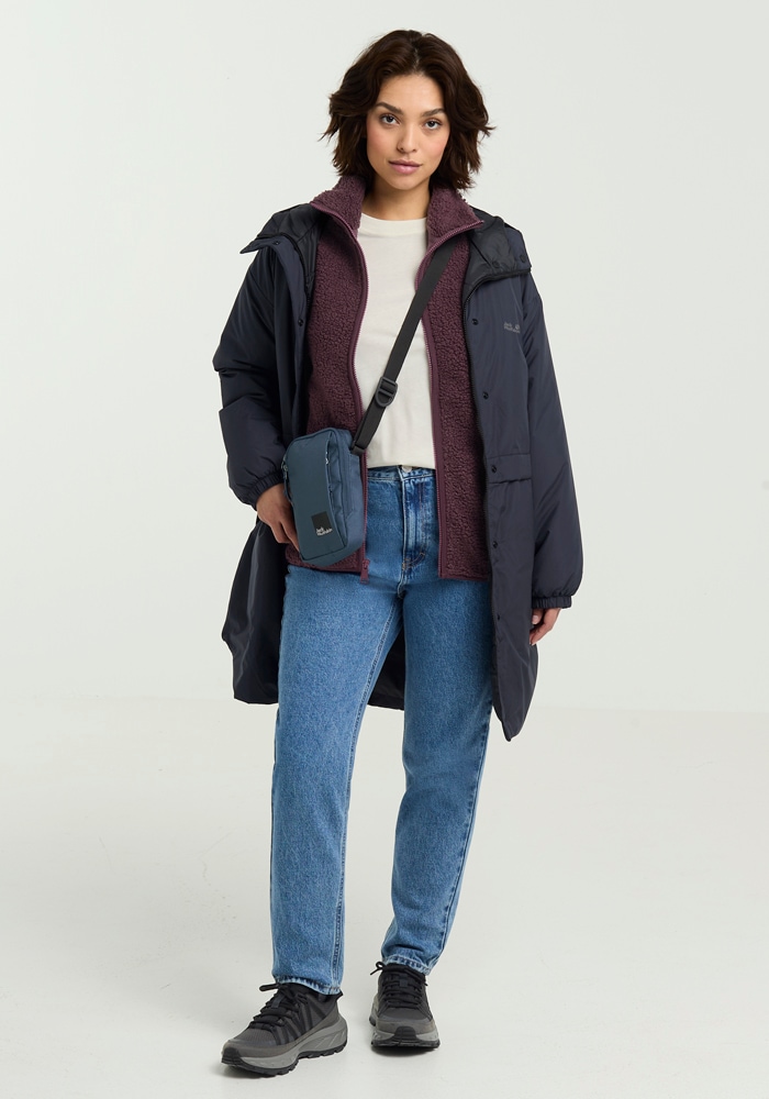 Jack Wolfskin Winterjacke »ALTAY JKT W«, mit Kapuze
