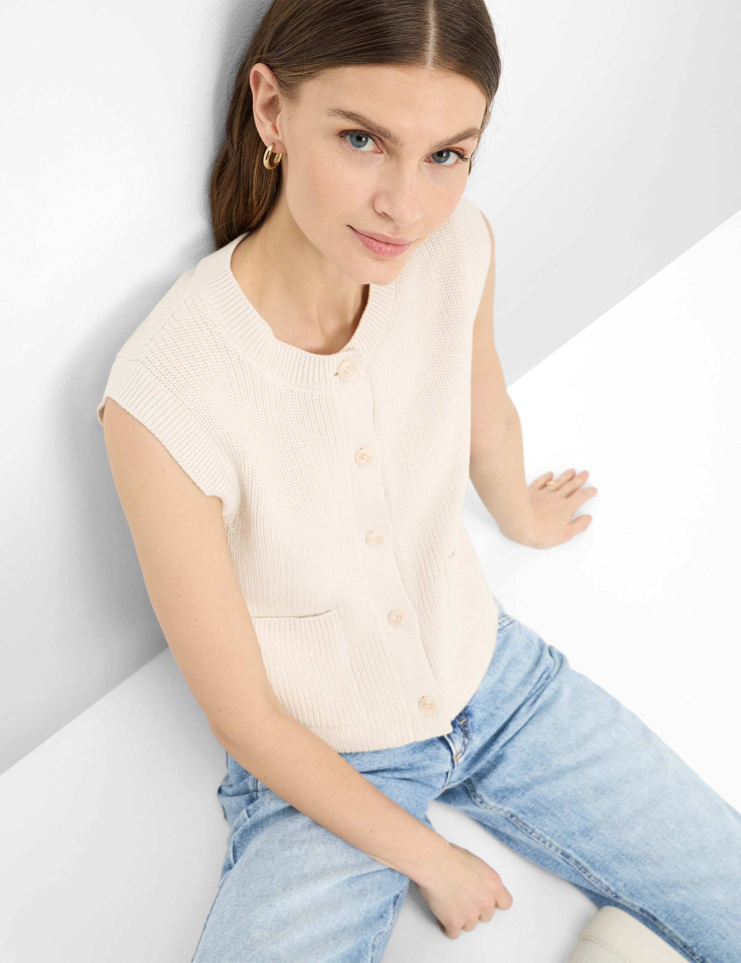 BRAX Elisa Women's Sleeveless Knit Sweater Ecru 36 3