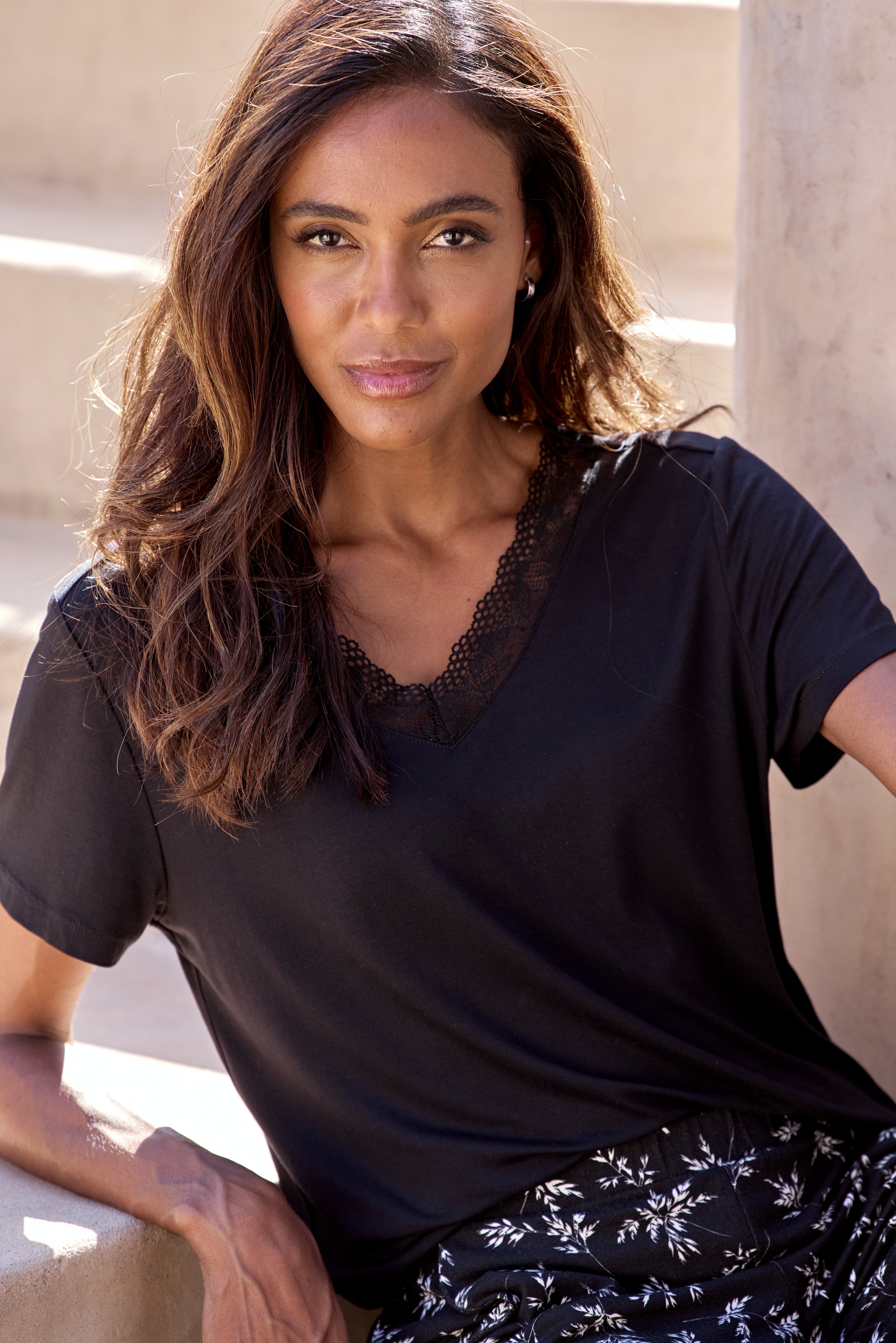 Vivance Dreams Pyjama, 2 mit süßem Blumen-Print