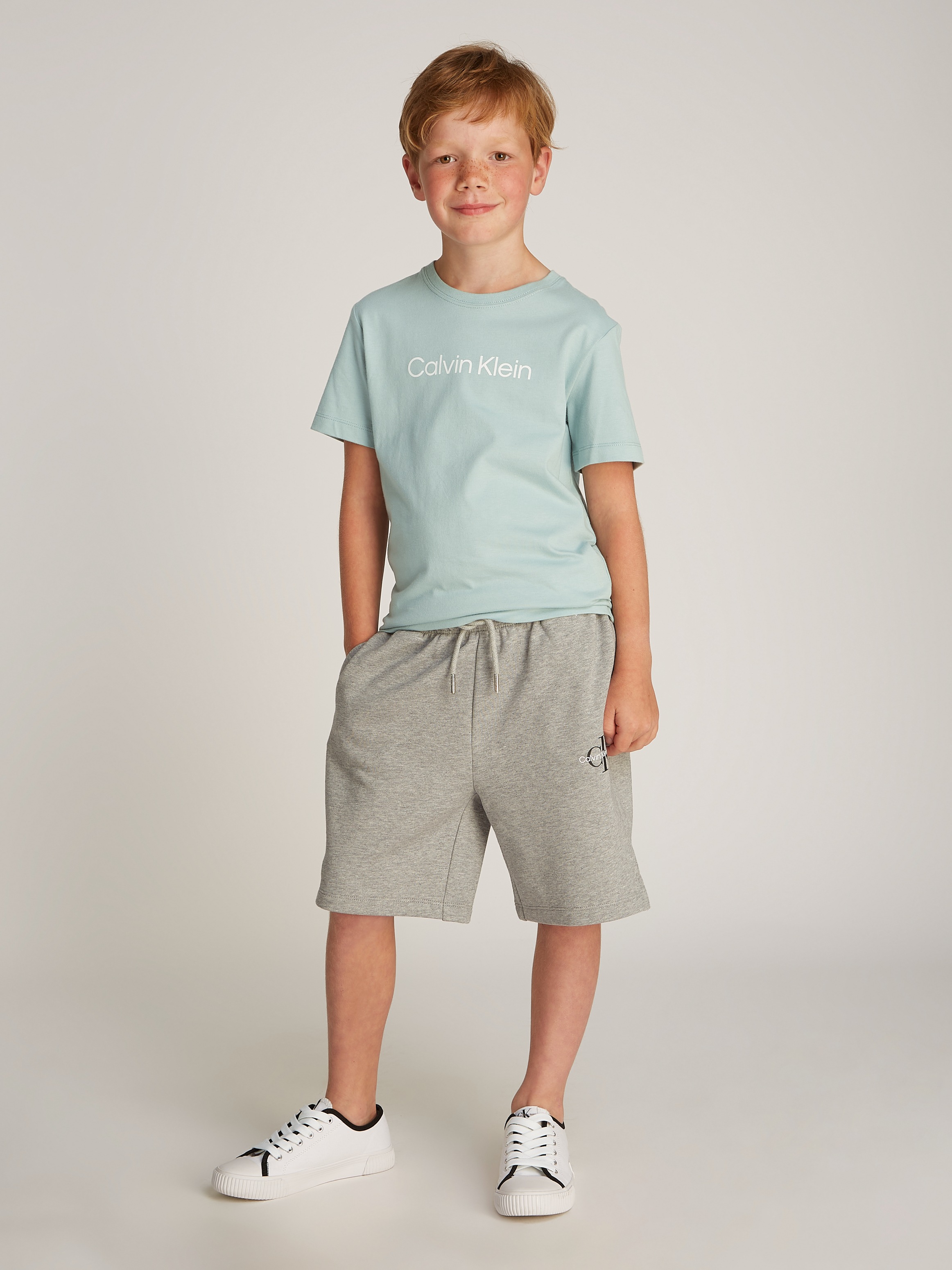 Calvin Klein Jeans Rundhalsshirt »INST. LOGO SS T-SHIRT«, für Kinder bis 16 Jahre und mit Logoschriftzug