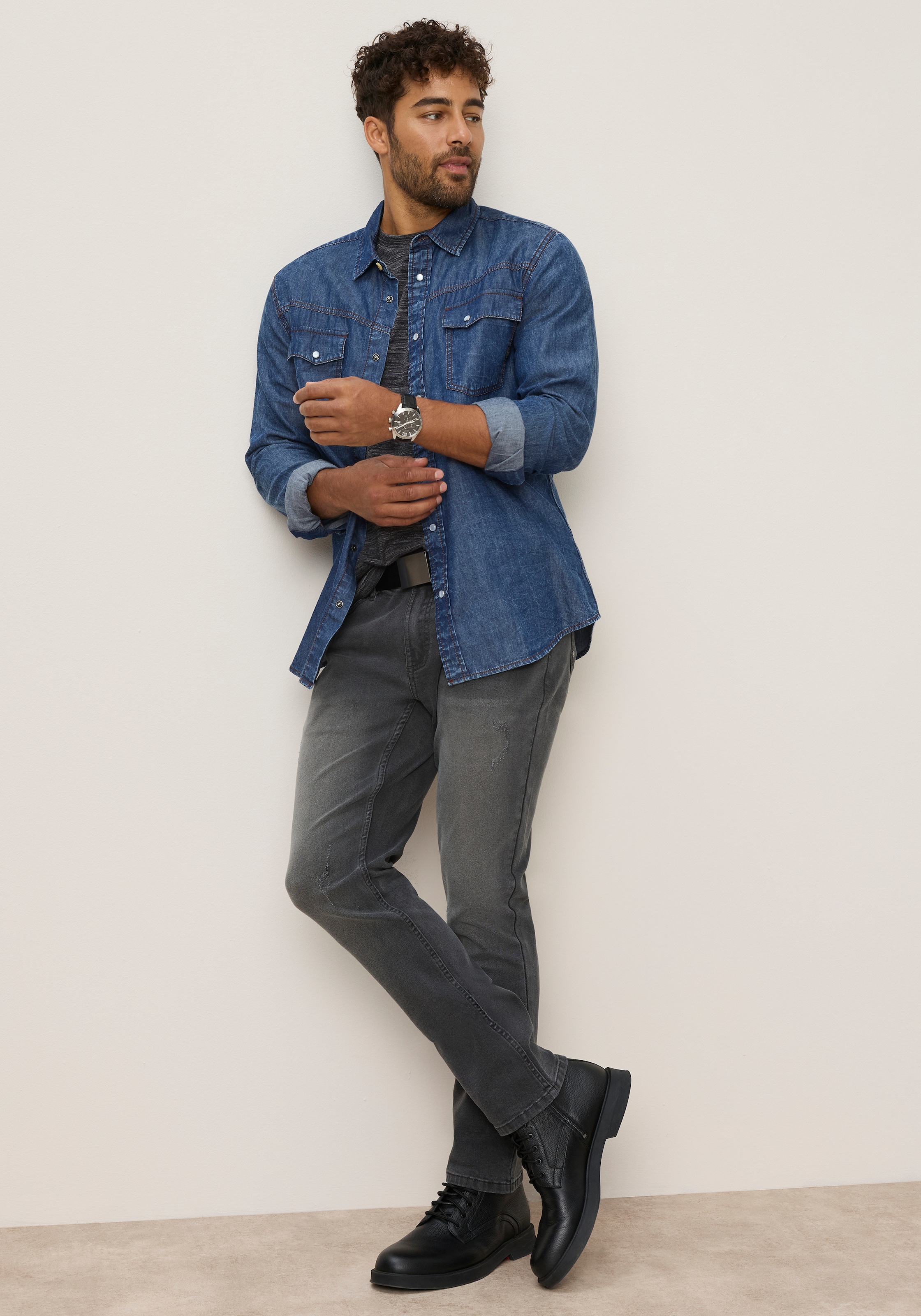 Bruno Banani Slim-fit-Jeans »Liam« mit schmaler Beinform, niedrige Leibhöhe, in 32 und 34 Inch