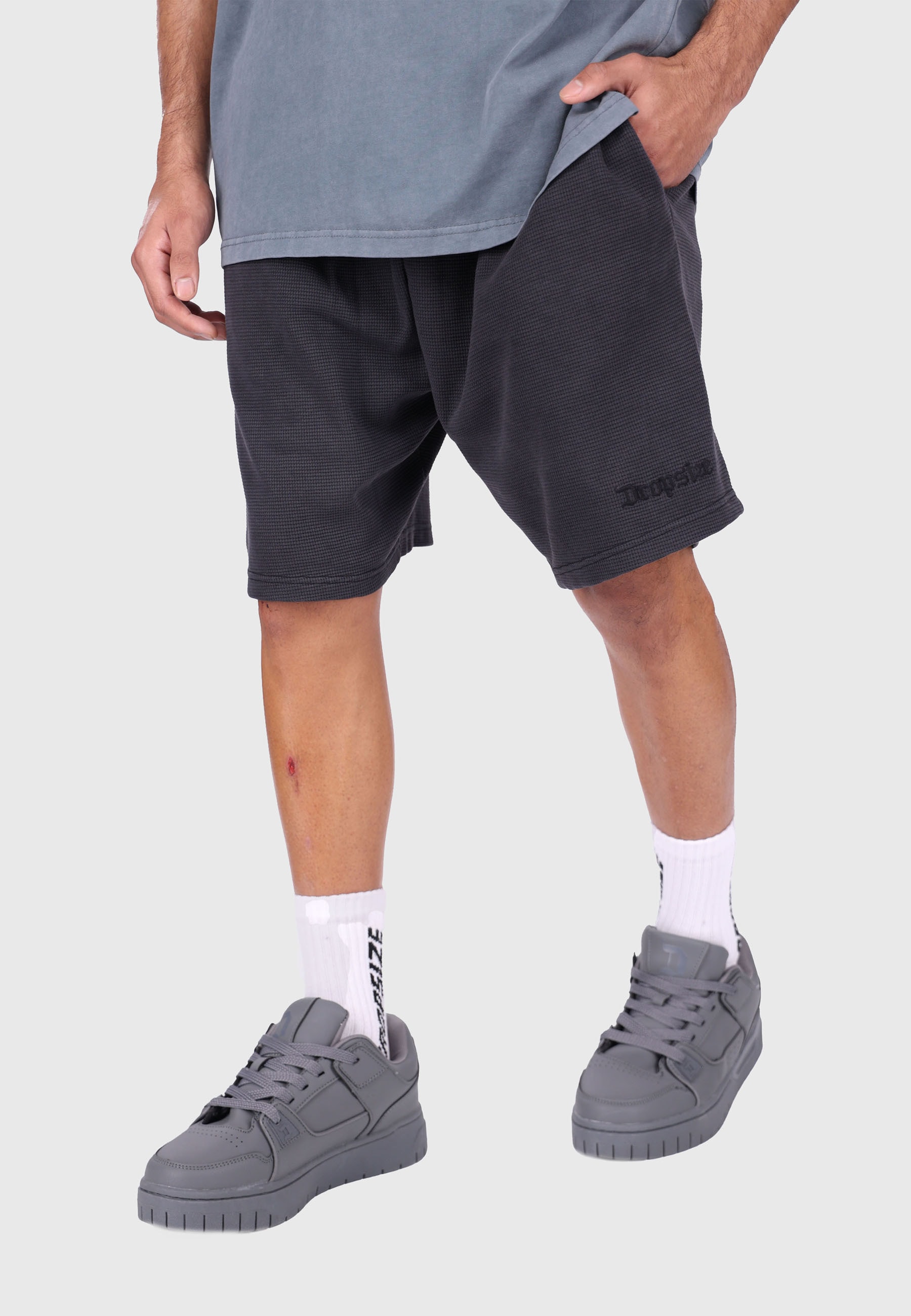 Dropsize Shorts »Dropsize WAFFLE SHORTS«