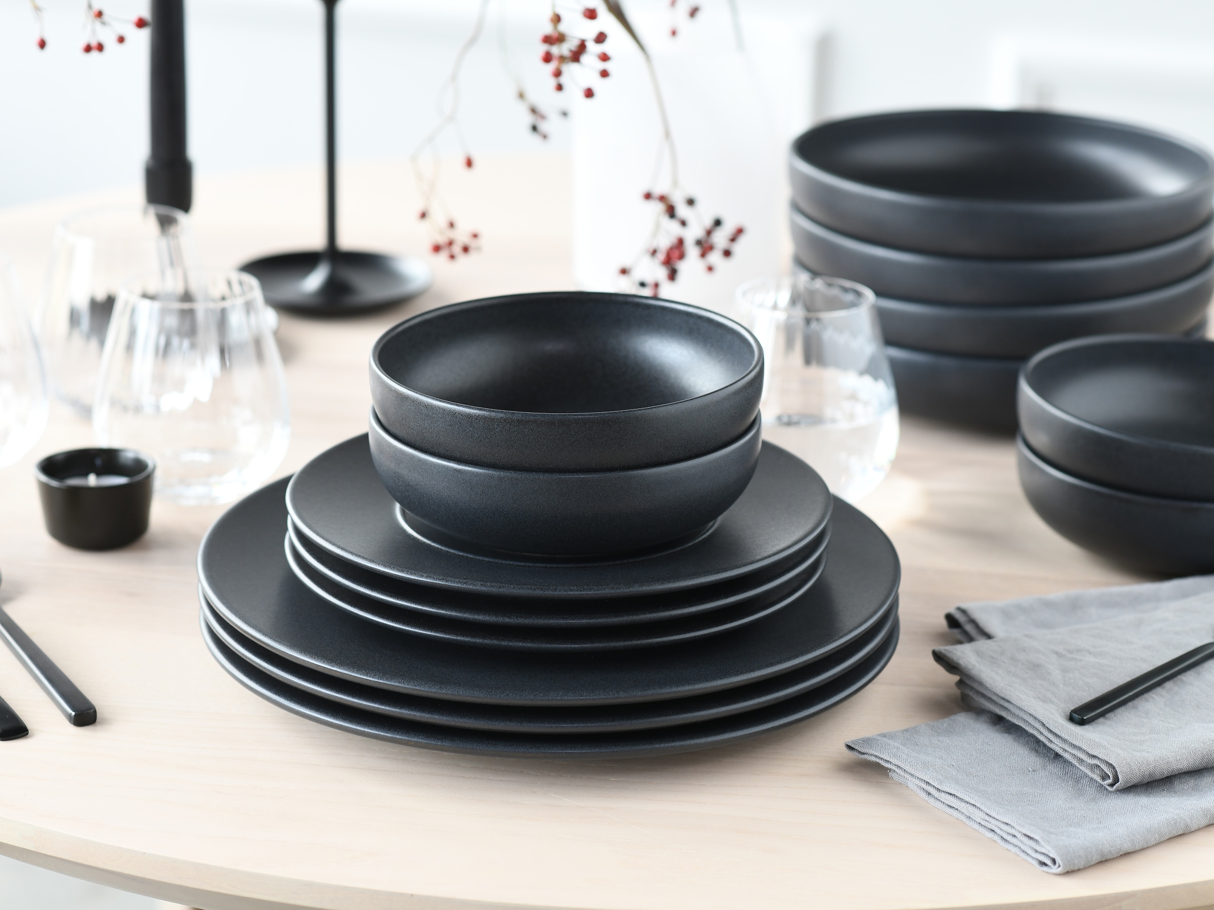CreaTable Teller-Set »Unico, Teller Set 16-tlg.« Eleganter Flair, Breite Fahne, Edel