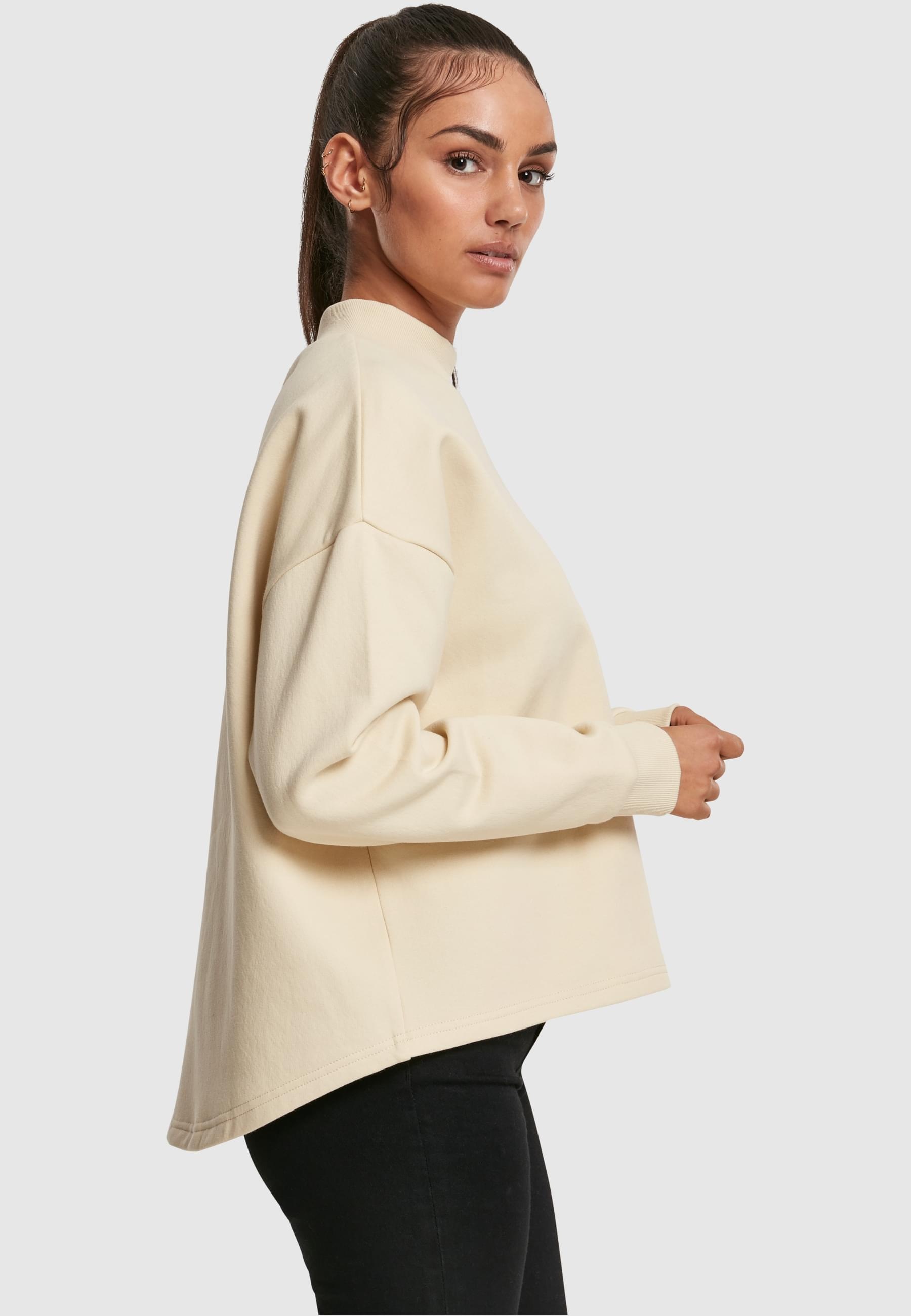 URBAN CLASSICS Sweatshirt »Urban Classics Damen Ladies Oversized High Neck Crew«, (1 tlg.)