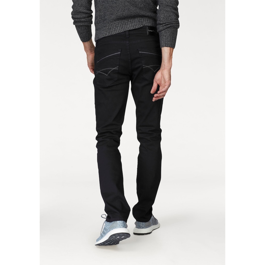 Bruno Banani Straight-Jeans »Dylan«