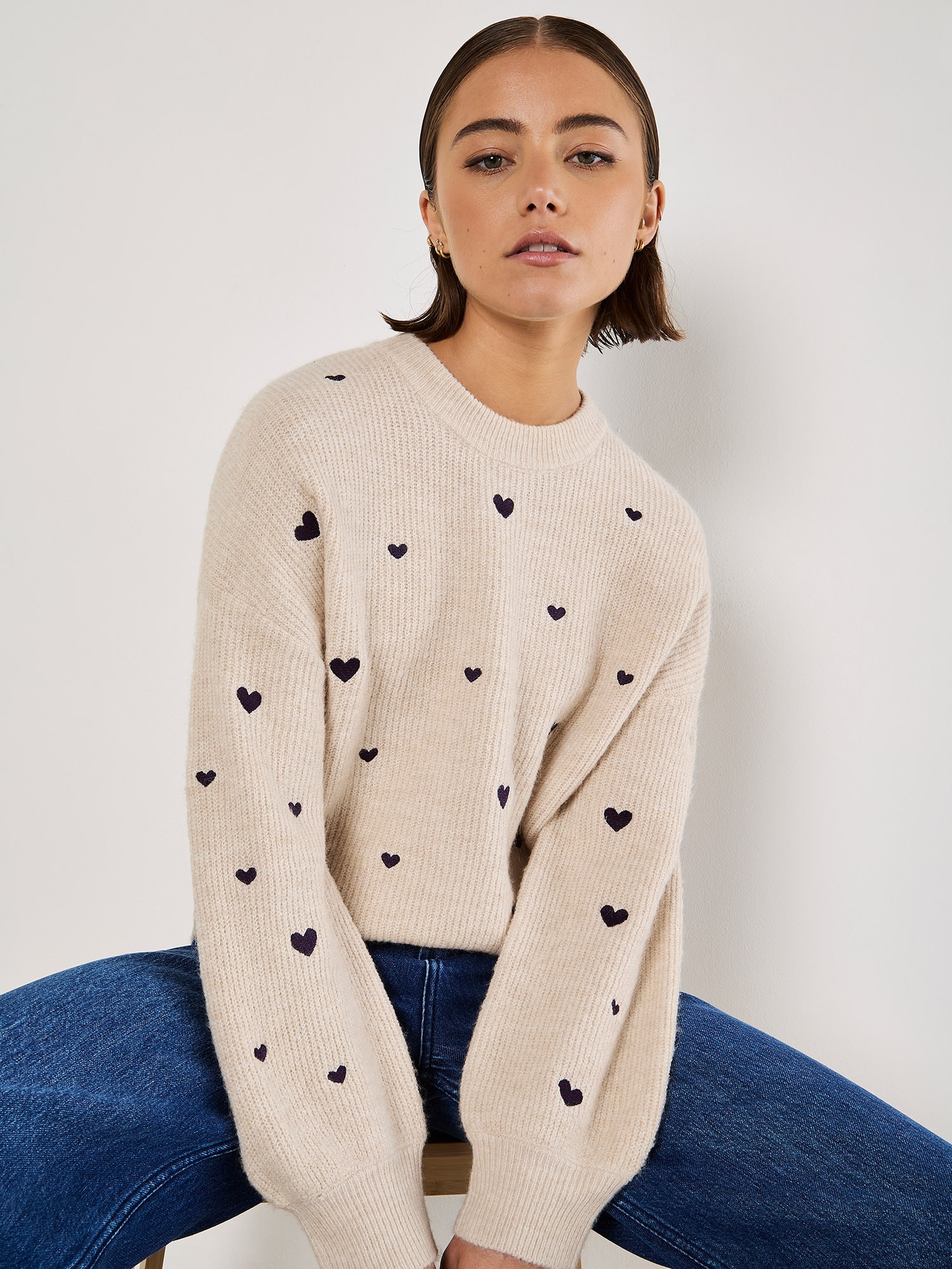 Apricot Strickpullover "Strickpullover" mit aufgestickten Herzen