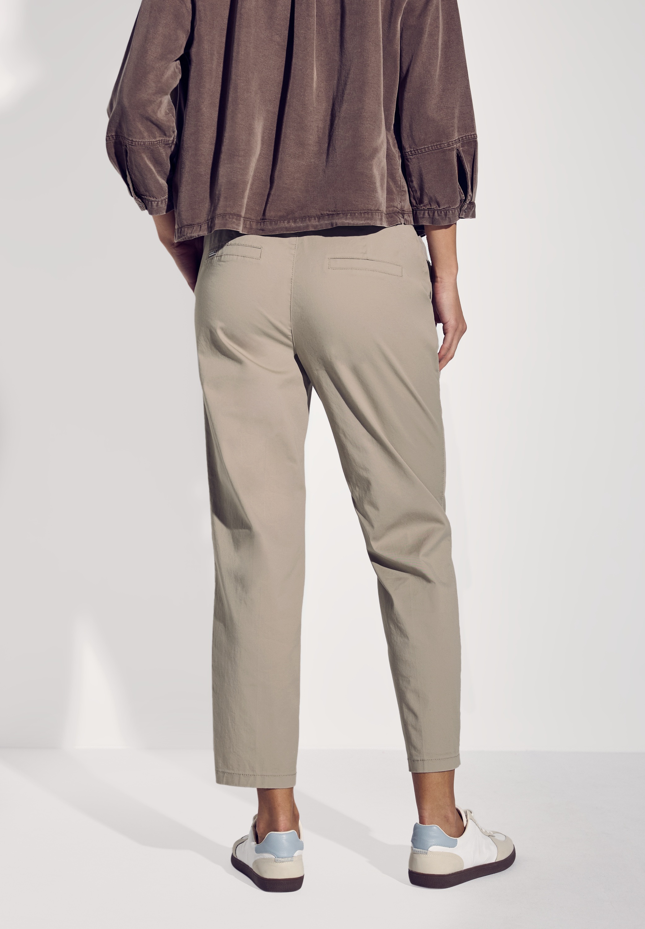 STREET ONE Chinohose, Middle Waist günstig online kaufen