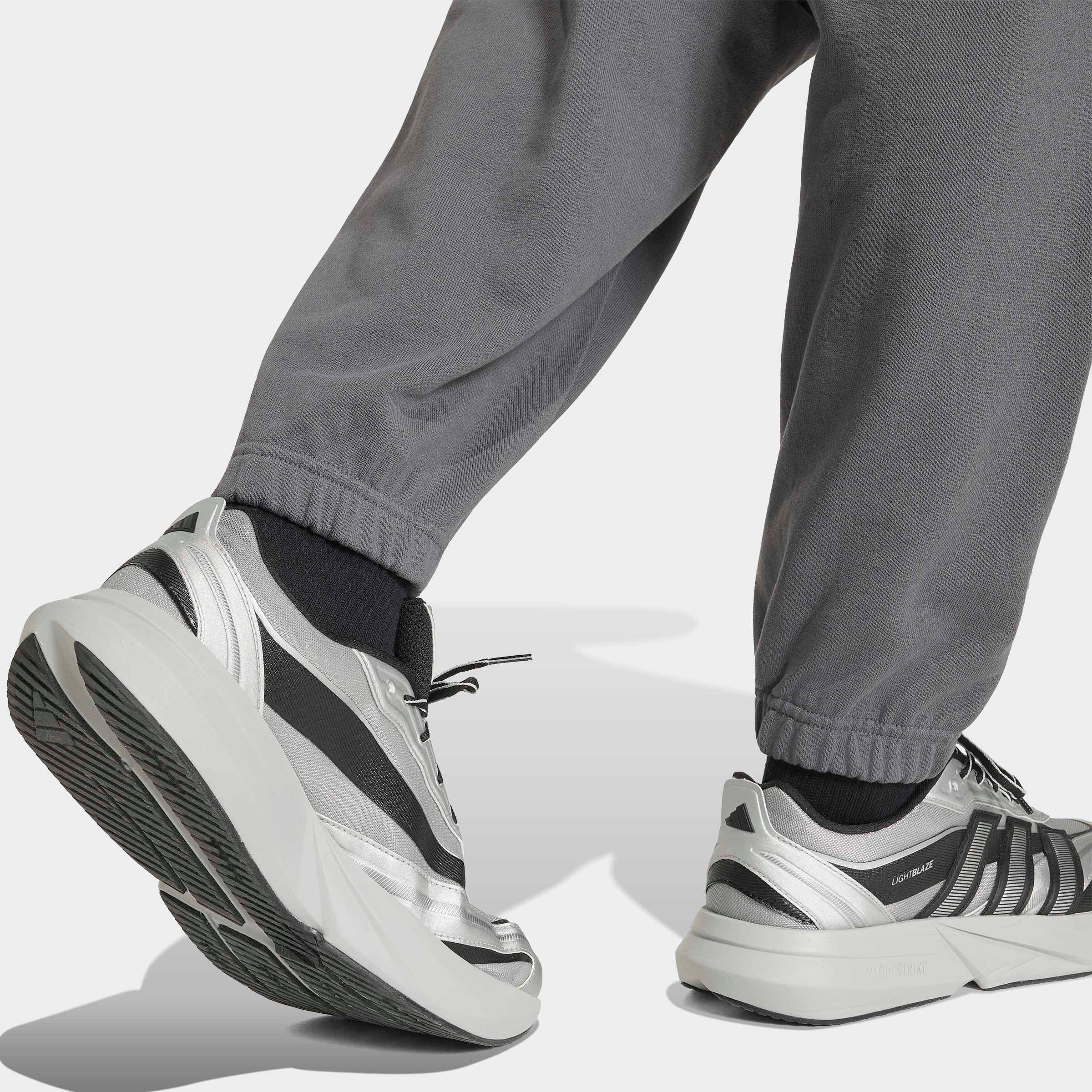 adidas Sportswear Sporthose »ADIDAS KIT, BÜNDCHEN, REGULÄR GESCHNITTEN, KLEINES LOGO«