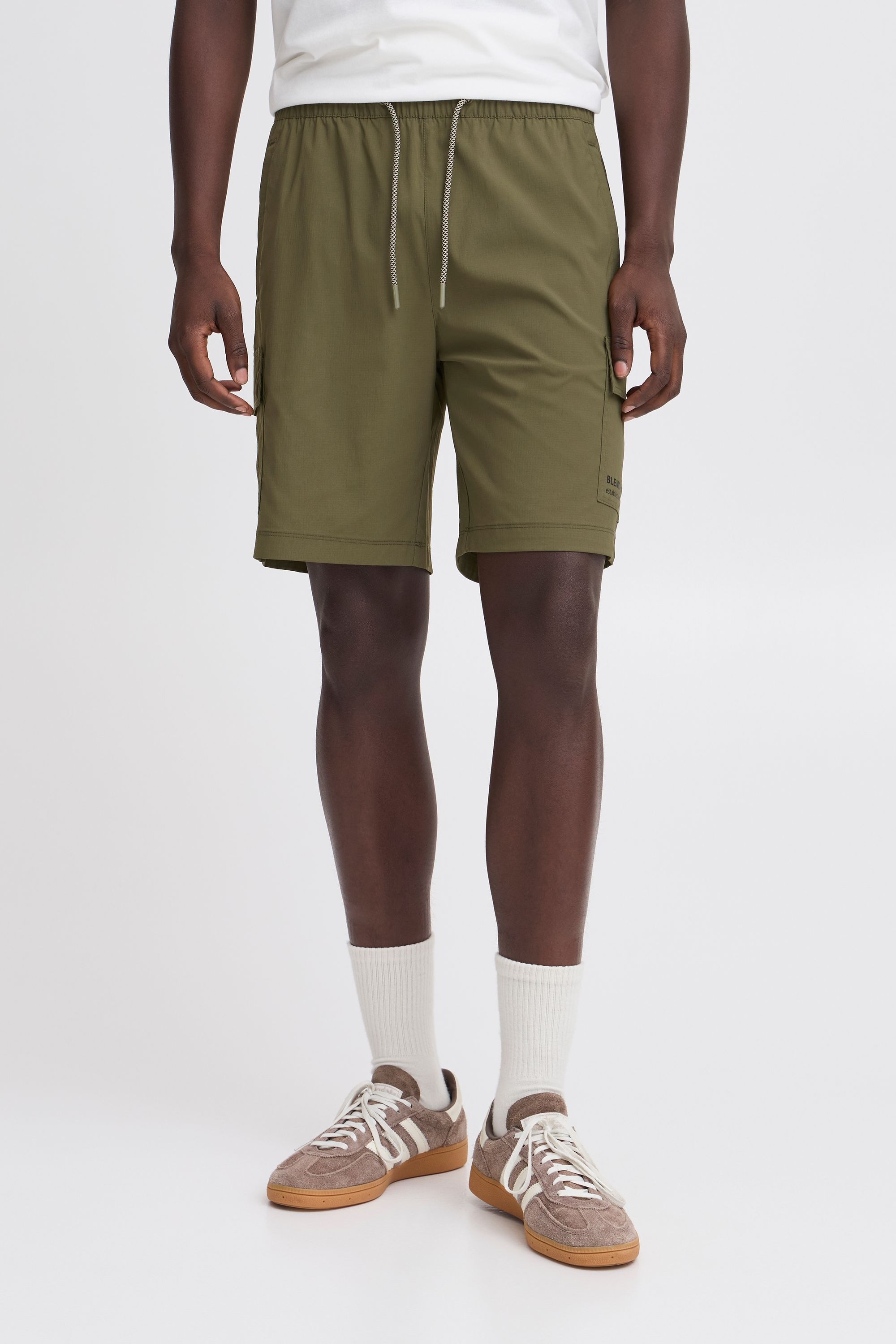 Cargoshorts BLEND "Cargoshorts BHEDGAR CARGO", Herren, Gr. M, N-Gr, grün (olive night), Obermaterial: 97% Nylon NY. 3% Elasthan EL., Hosen 5