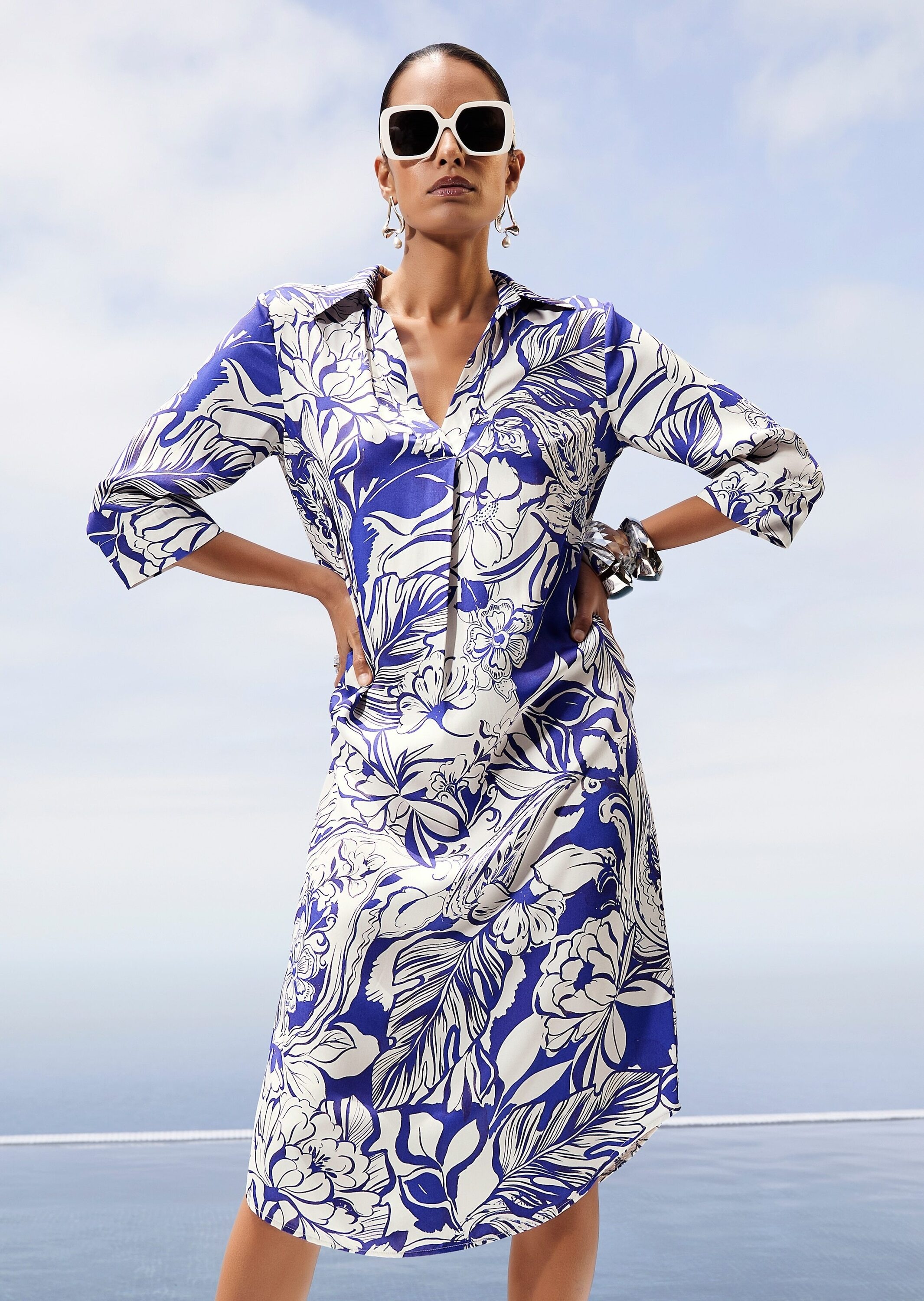 MADELEINE Midikleid »Hemdkleid Viskosekleid mit floralem Design«